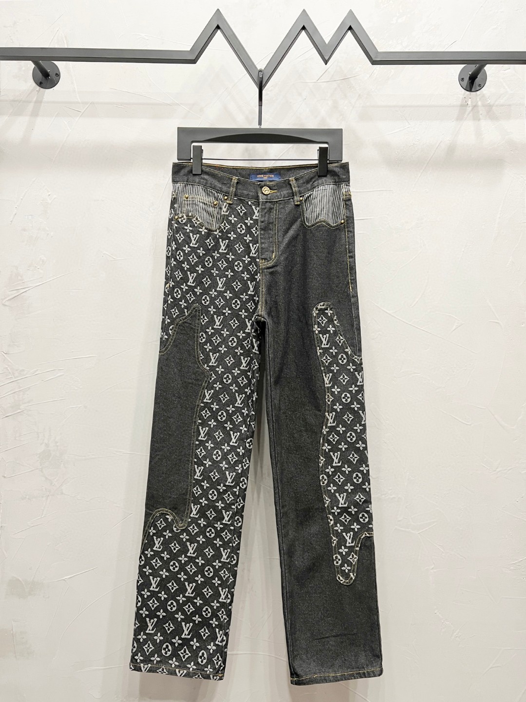 _d1c9srRo0pfFvMCcQU6cnUBKQSl_oc-DnOO7fEA