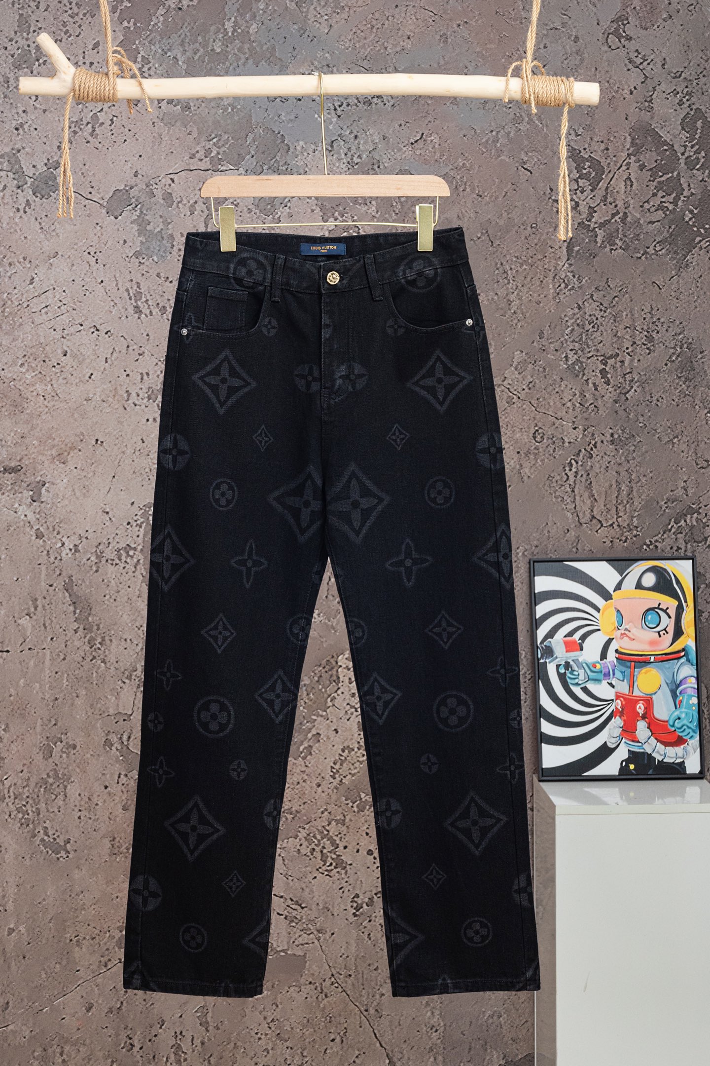 P125 N.º de modelo: 【M2313】 LOUIS VUITTON SS26 Jeans rectos con estampado clásico, unisex, calidad tope, diferentes aca…