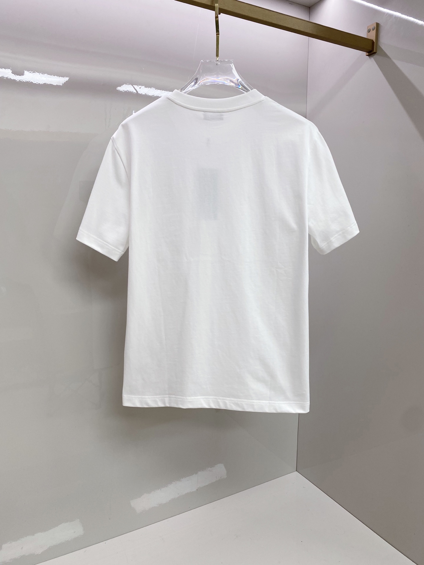 Dior 迪奥 2026ss 春夏新款首发专柜最新款短袖圆领T恤 高端订制 设计前卫时尚！品牌logo重