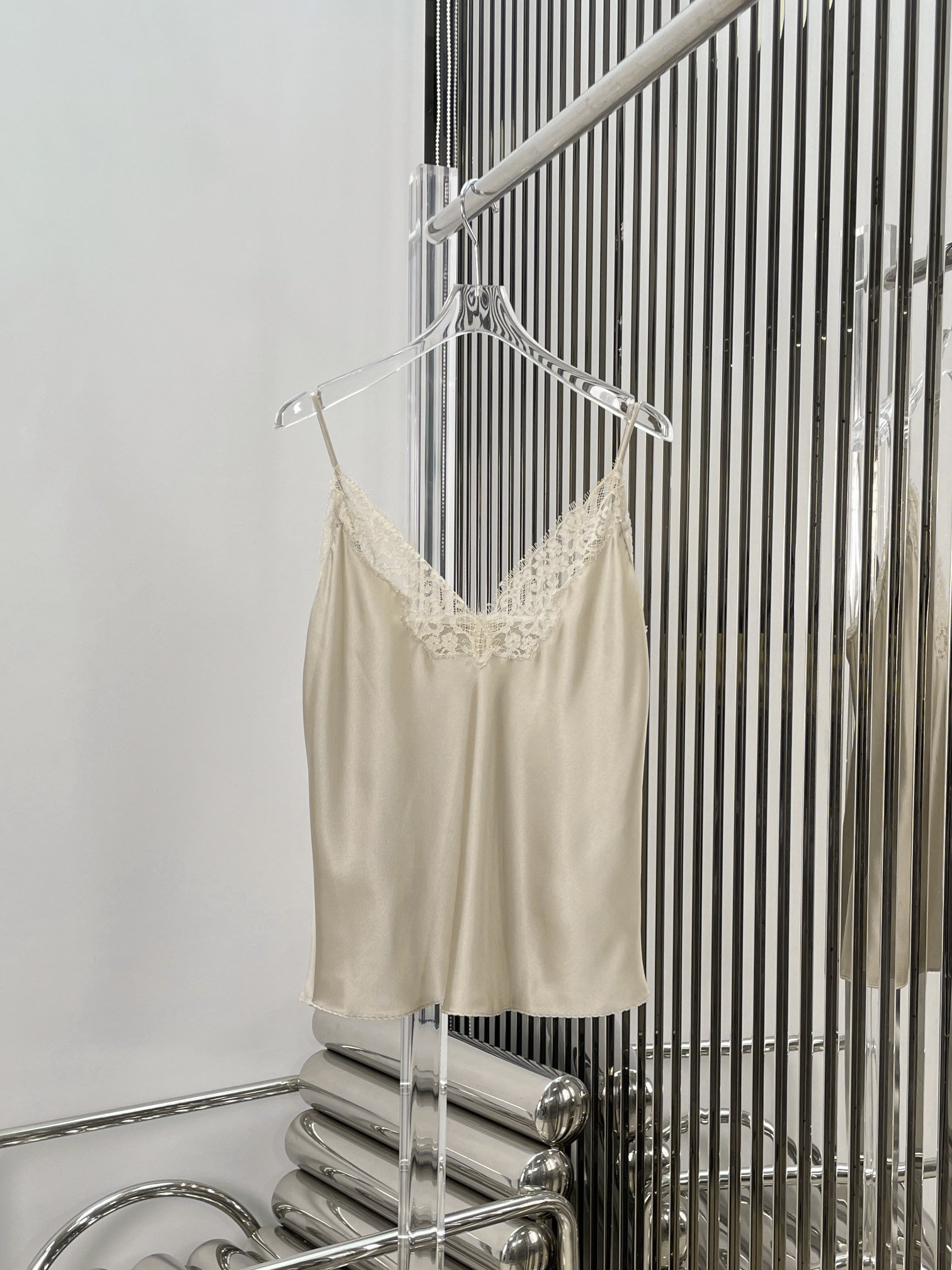 NO:759480,[Love] New style [Love]!  The latest SLP 26NEW lace camisole. Size SML.,, loro piana,19860909[爱心]新款[爱心]！最新SLP 26NEW 蕾丝吊带背心.尺码SML.,,loro piana,,Women's clothing