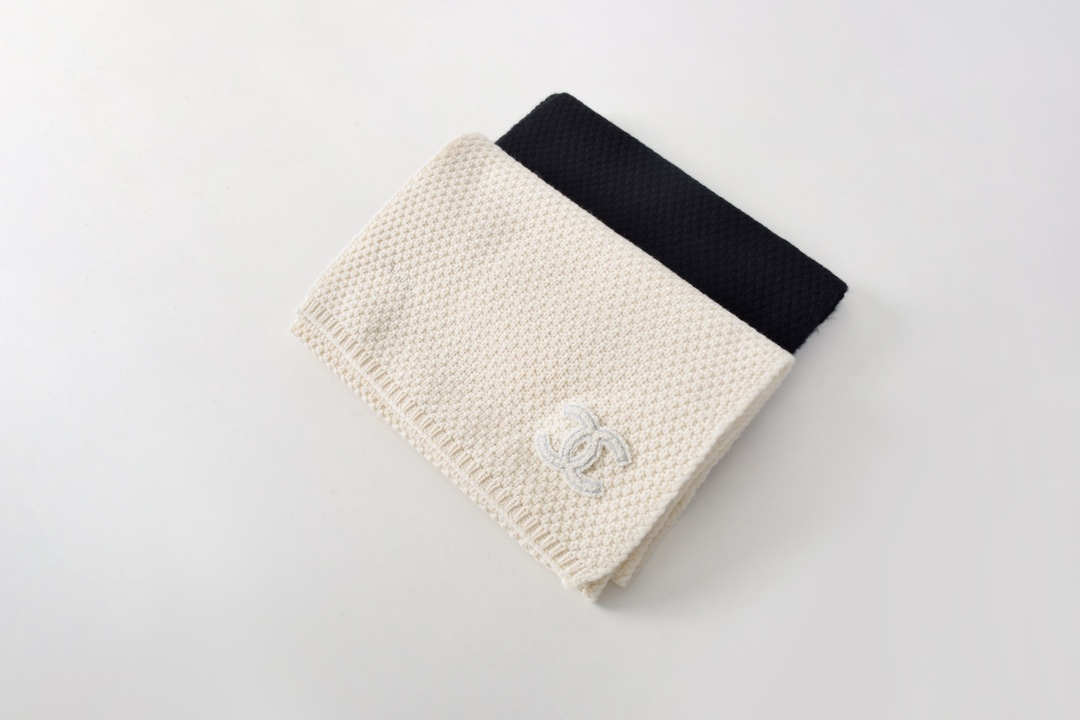 NO:315019,[Love] New [Love]!  Latest CH 24NEW Double C cashmere knitted cold hat   scarf. Size SML. Hats scarf, Hats, alexander wang19860909[爱心]新款[爱心]！最新CH 24NEW 双C羊绒针织冷帽 围巾.尺码SML.帽子围巾,,hats,alexander wang,Women's clothing