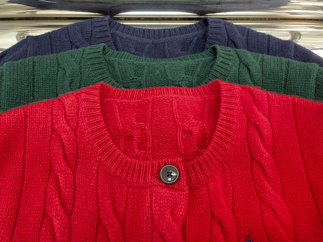 NO:313615,Love] New style [love]!  Latest RL 24NEW Pony Embroidered Wool Cardigan. Color Red, Blue, Green. Size SML.,,alexander wang19860909爱心]新款[爱心]！最新RL 24NEW 小马刺绣羊毛开衫.颜色红、蓝、绿.尺码SML.,,alexander wang,Women's clothing