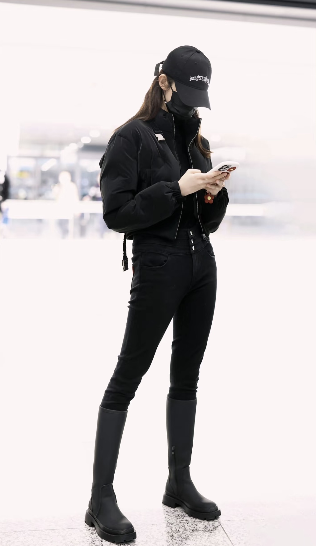 NO:297182,[Love] New [Love]!  Latest M 25NEW plus velvet fit denim jeans. Size SML., jeans, alexander wang19860909[爱心]新款[爱心]！最新M 25NEW 加绒符合牛仔小脚牛仔裤.尺码SML.,,jeans,alexander wang,Women's clothing