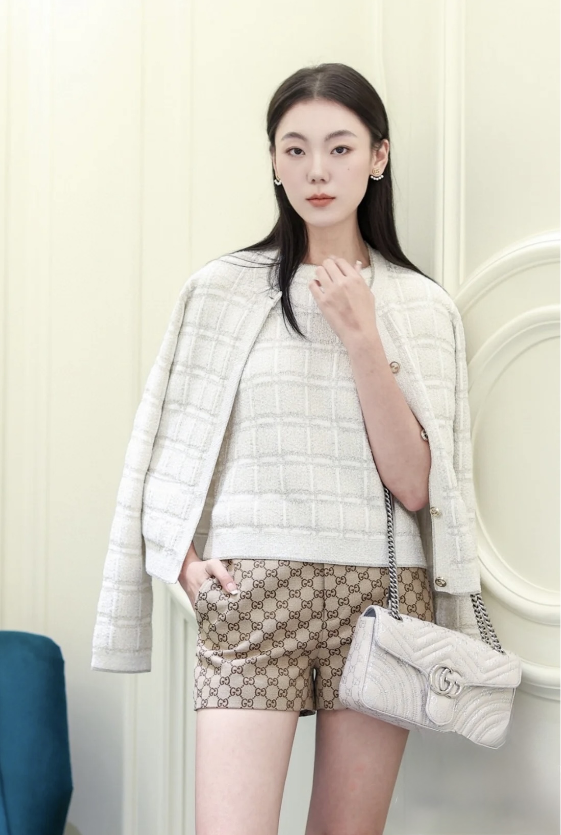 NO:320919,[Love] New [Love]!  Latest GU 25NEW Knitted Check Jacquard Cardigan. Size SML...,alexander wang19860909[爱心]新款[爱心]！最新GU 25NEW 针织格纹提花开衫.尺码SML..,,alexander wang,Women's clothing