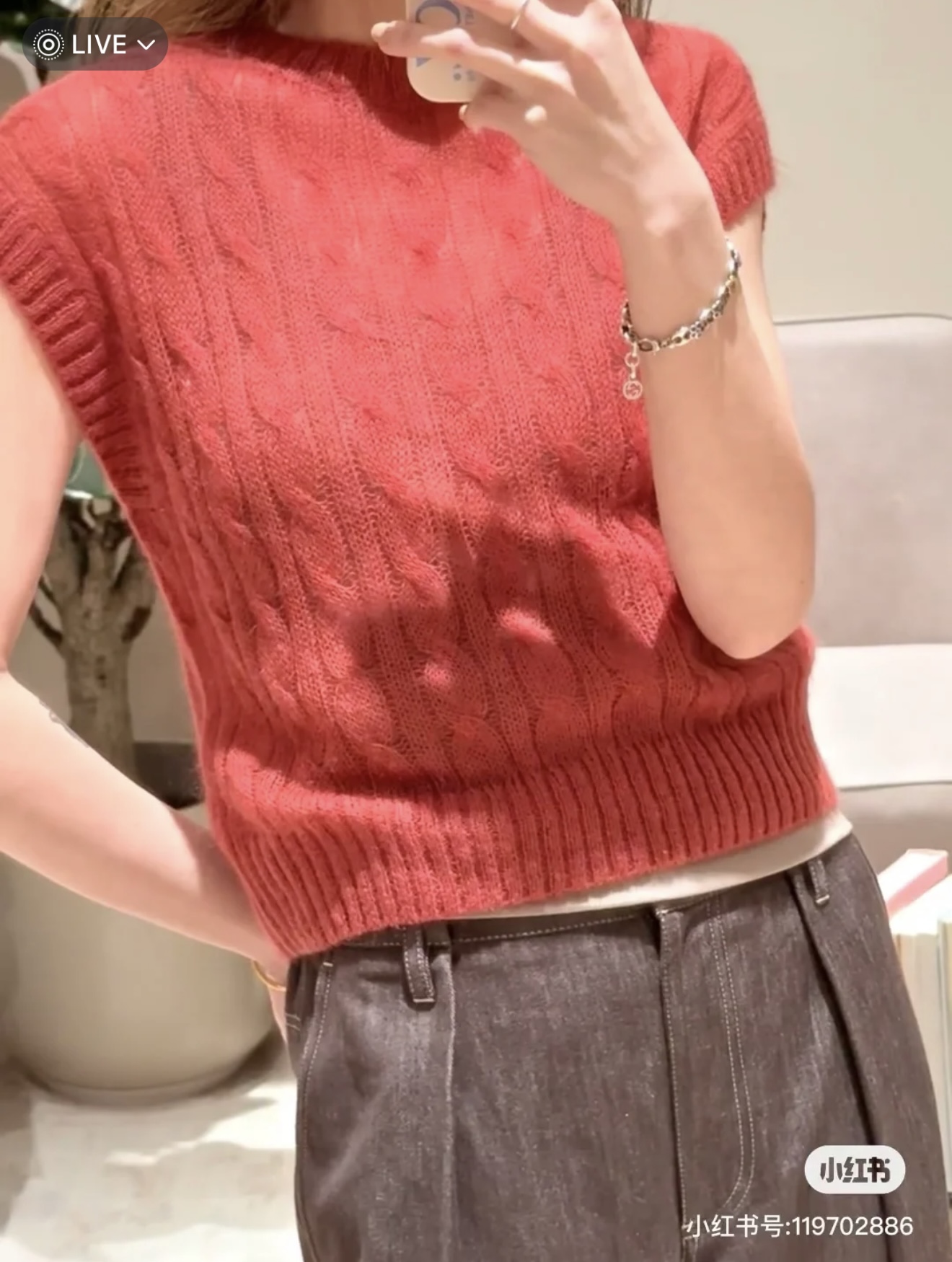 NO:315006,[Love] New [Love]!  Latest BC 25NEW Early Spring Knitted Vest   Cardigan Two-Piece Set. Size SML. Cardigan Vest, Alexander Wang19860909[爱心]新款[爱心]！最新BC 25NEW 早春针织背心 开衫两件套装.尺码SML.开衫背心,,alexander wang,Women's clothing