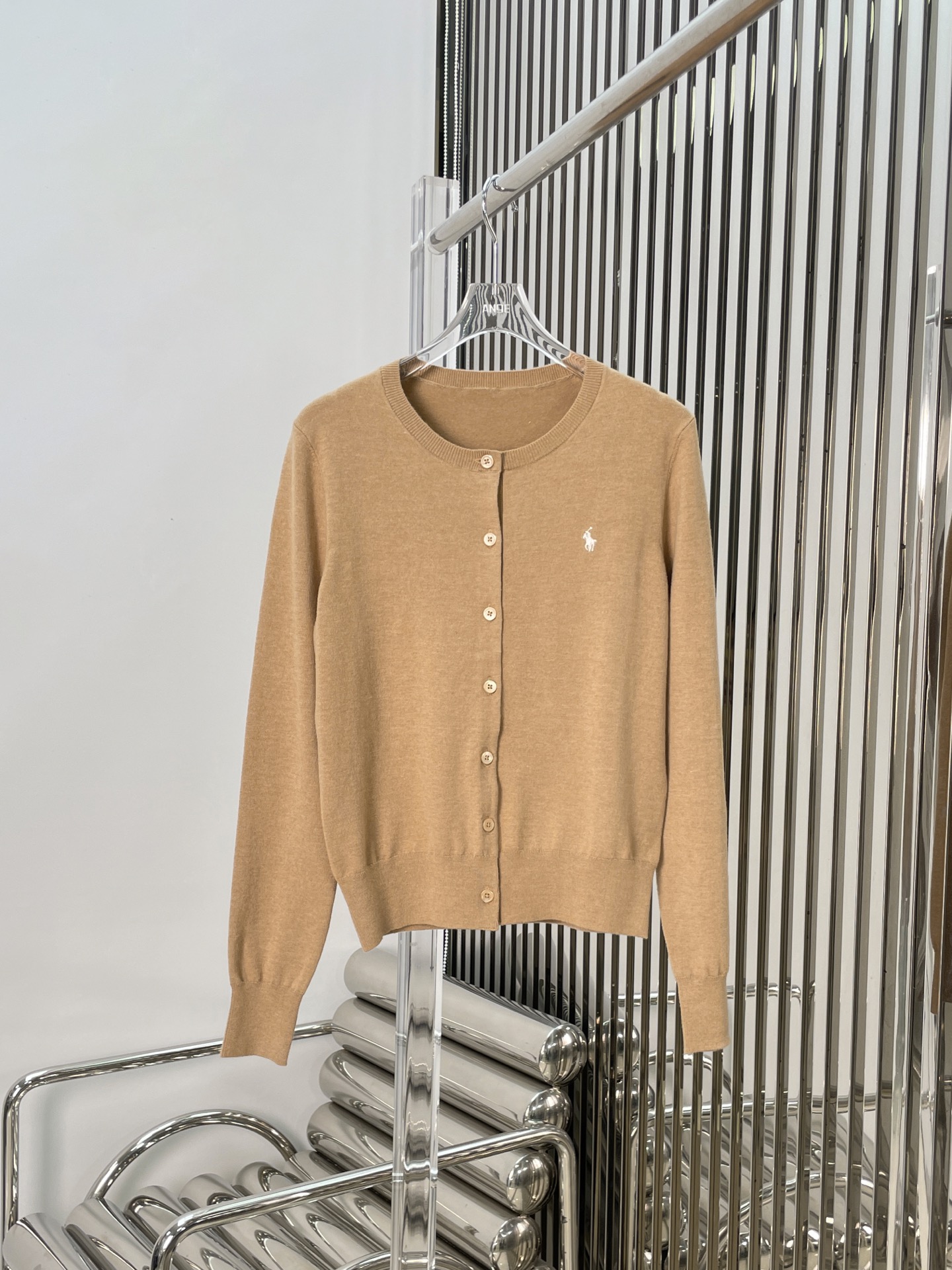 NO:316821,[Love] New [Love]!  Latest RL 25NEW Early Spring Khaki Pony Embroidered Knit Cardigan. Size SML, alexander wang19860909[爱心]新款[爱心]！最新RL 25NEW 早春卡其色小马刺绣针织开衫.尺码SML,,alexander wang,Women's clothing