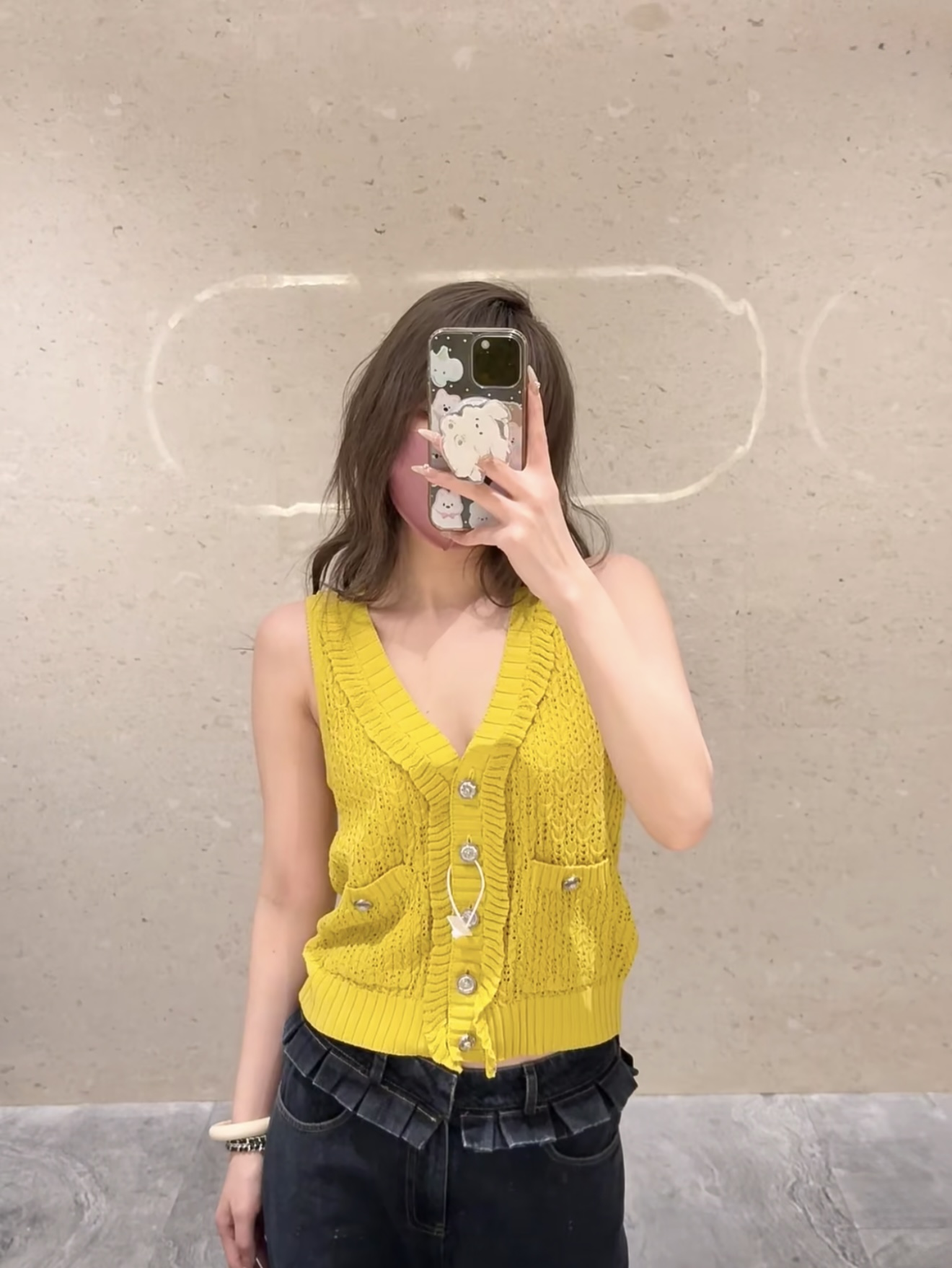 NO:326761,[Love] New [Love]!  Latest CH 25NEW Bright Yellow Lace Knitted Vest. Size SML.,,alexander wang19860909[爱心]新款[爱心]！最新CH 25NEW 亮黄色花边针织马甲.尺码SML.,,alexander wang,Women's clothing