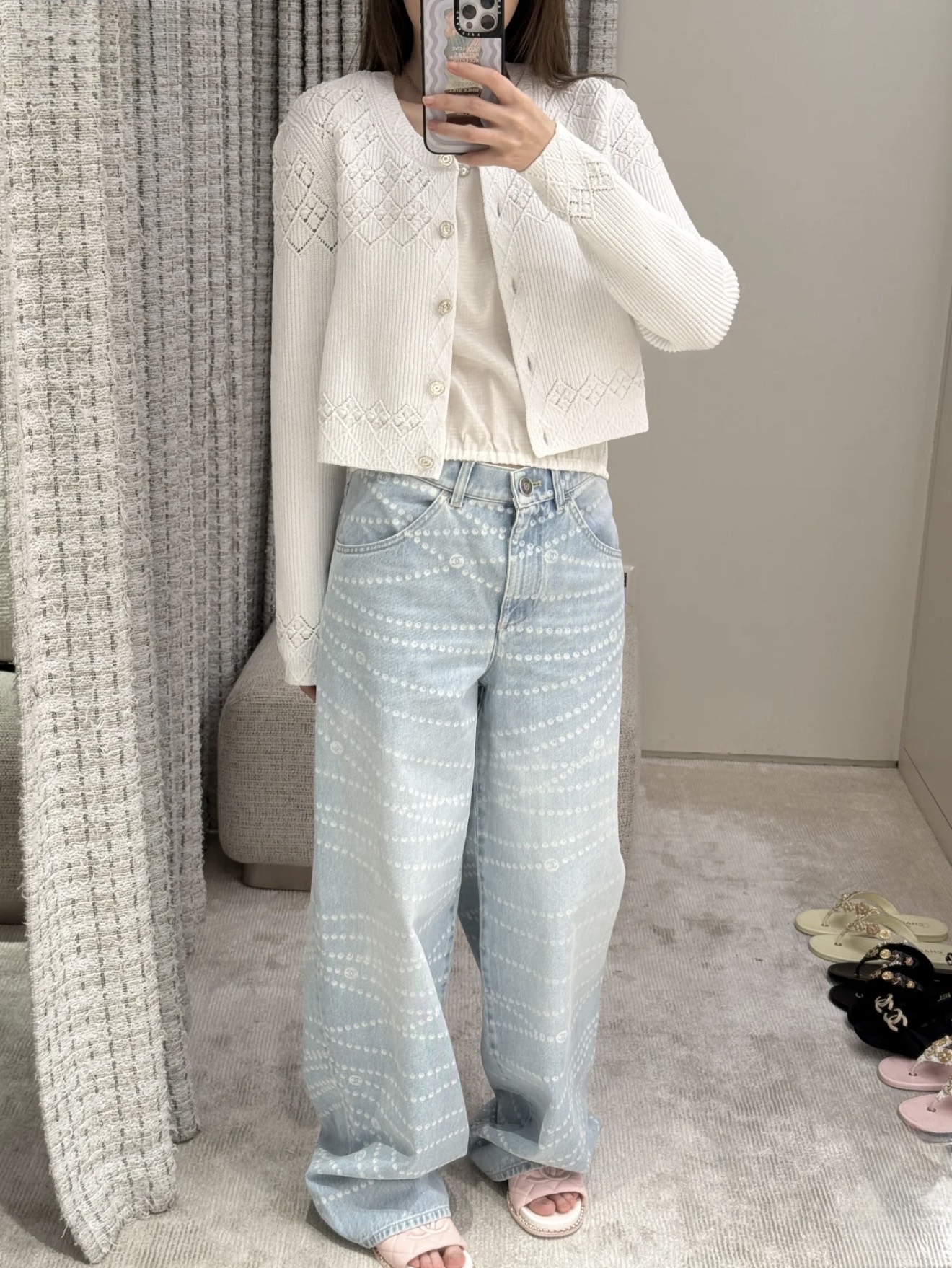 NO:317345,[Love] New [Love]!  Latest CH 25NEW Xiaoxiang knitted cardigan. Color black and white. Size SML., alexander wang19860909[爱心]新款[爱心]！最新CH 25NEW 小香针织开衫.颜色黑、白.尺码SML.,,alexander wang,Women's clothing