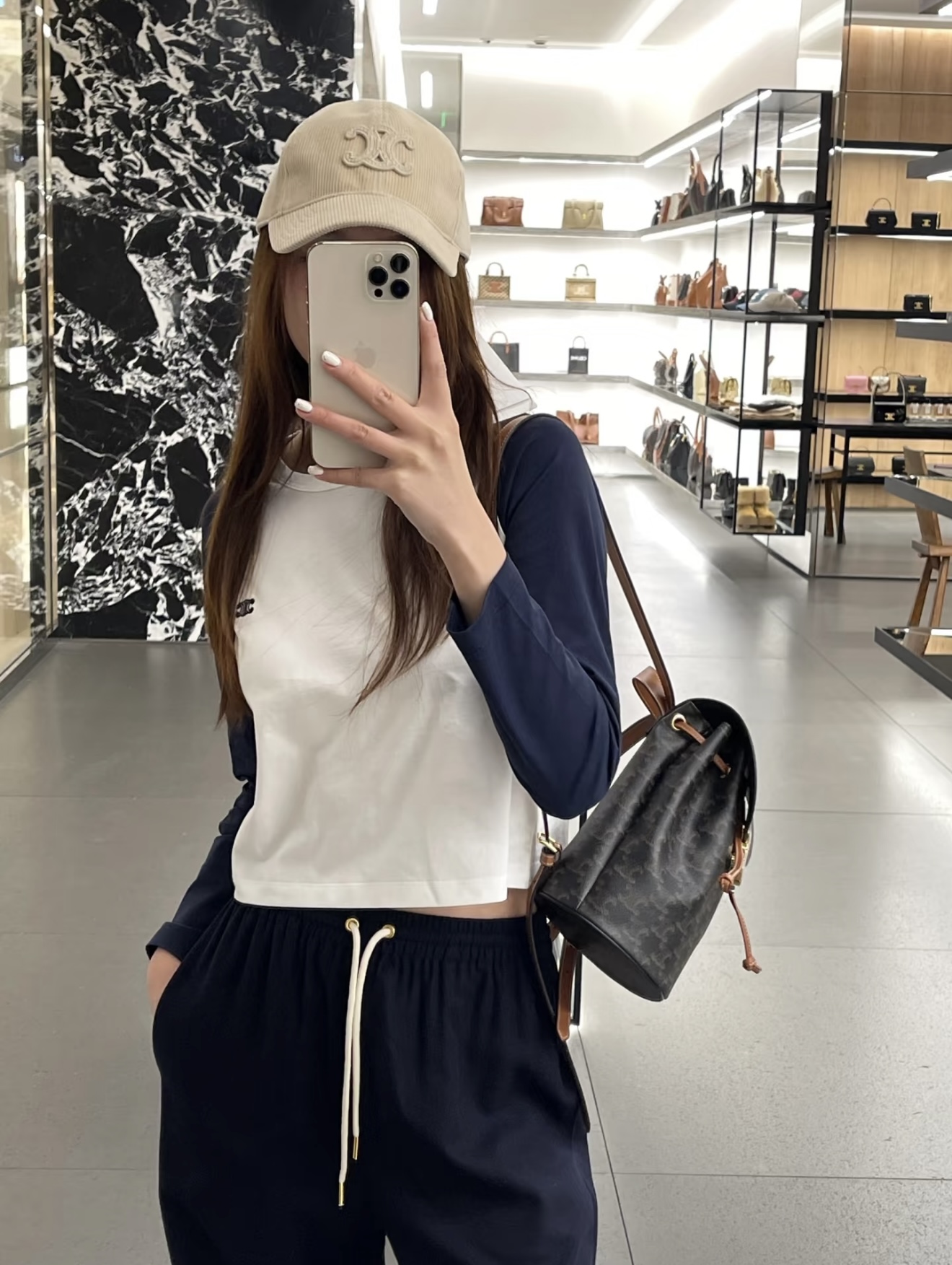 NO:317333,[Love] New [Love]!  Latest CE 25NEW Arc de Triomphe embroidered color block long-sleeved T-shirt. Size SML., tees, t-shirt, alexander wang19860909[爱心]新款[爱心]！最新CE 25NEW 凯旋门刺绣拼色长袖T恤.尺码SML.,,tees，t-shirt,alexander wang,Women's clothing