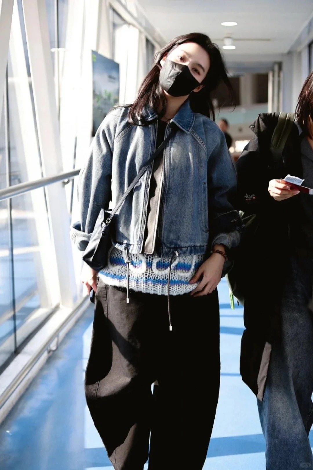 NO:318182,[Love] New [Love]!  Latest LOE 25NEW leather drawstring denim jacket. Size SML, loewe, jackets & coats,alexander wang19860909[爱心]新款[爱心]！最新LOE 25NEW 拼皮抽绳牛仔外套.尺码SML,,loewe,jackets & coats,alexander wang,Women's clothing