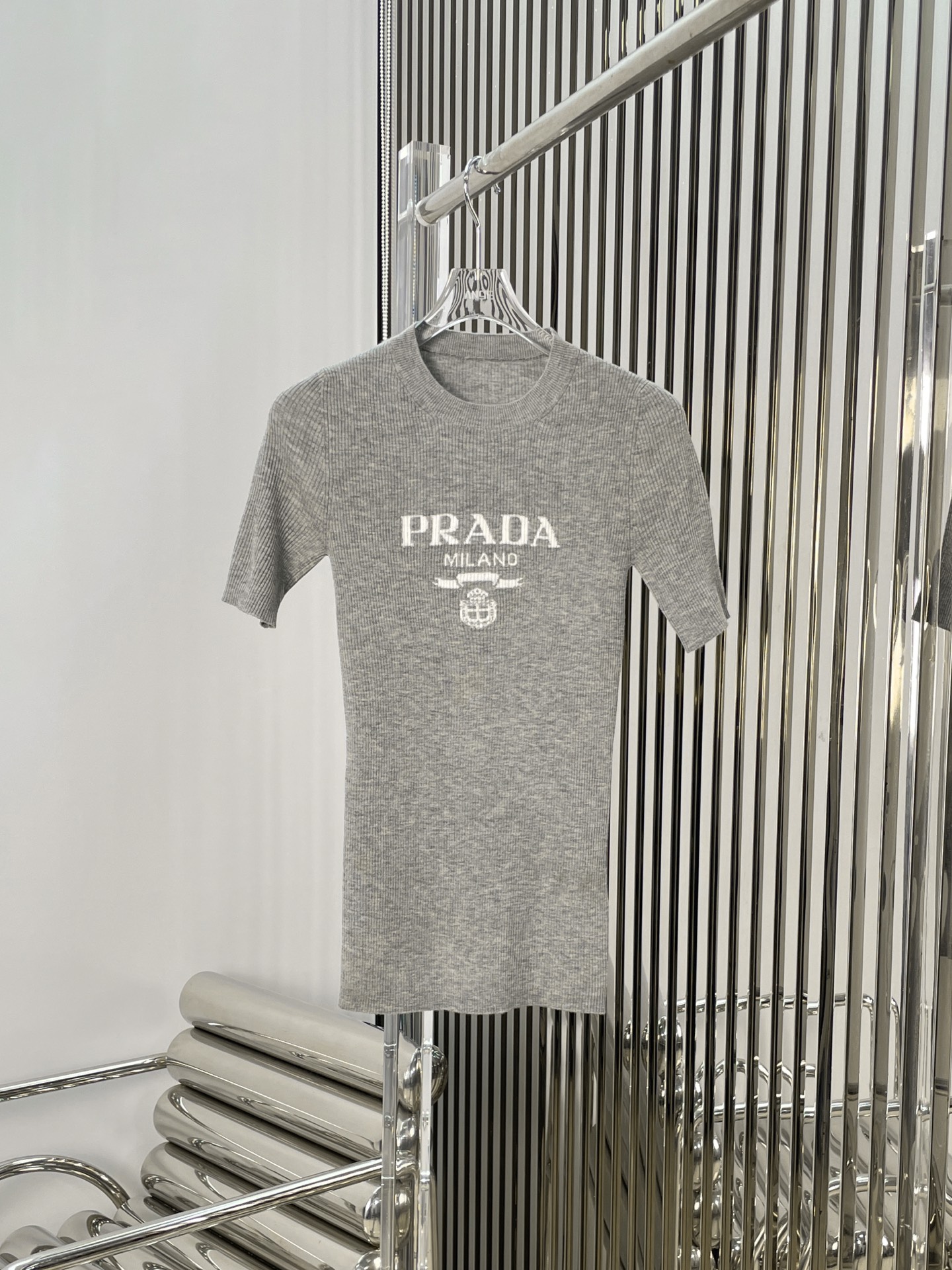 NO:329918,[Love] New [Love]!  Latest PR 25NEW Jacquard LOGO Short Sleeve Knitted Top. Size SML., T-shirt, alexander wang19860909[爱心]新款[爱心]！最新PR 25NEW 提花LOGO短袖针织上衣.尺码SML.,,T-shirt,alexander wang,Women's clothing