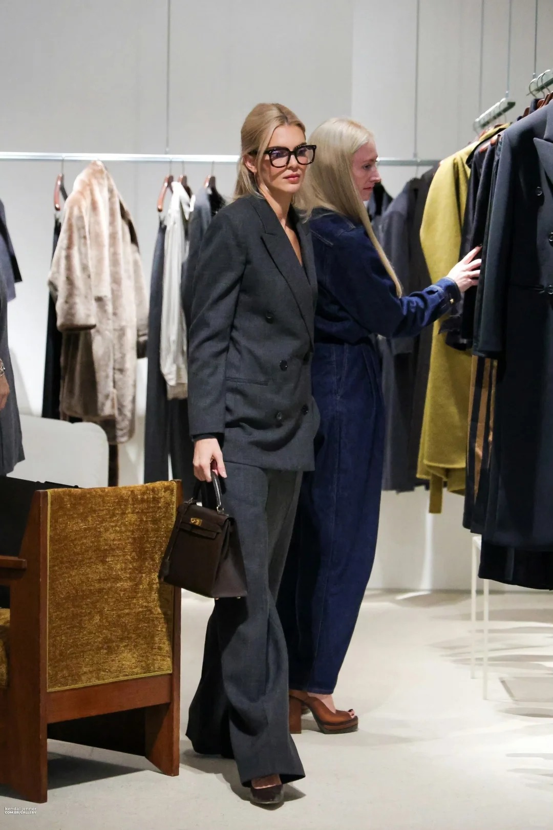 NO:329904,Tops and pants [Love] new style [Love]!  The latest THE ROW 25NEW worsted wool classic suit   trousers. Size SML., business suit, alexander wang19860909上衣裤子[爱心]新款[爱心]！最新THE ROW 25NEW 精纺羊毛经典款西装 西裤.尺码SML.,,business suit,alexander wang,Women's clothing