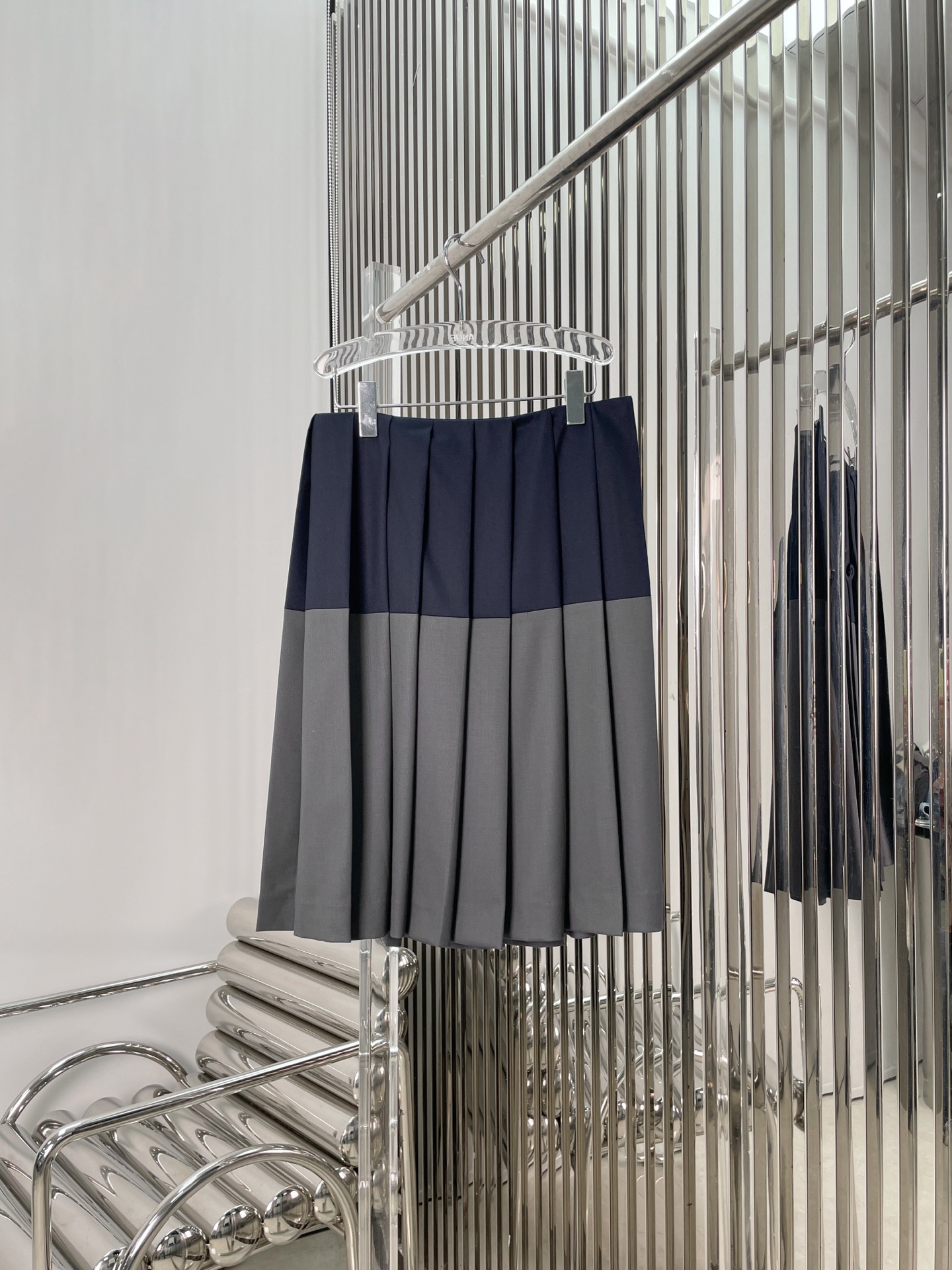 NO:330678,[Love] New [Love]!  Latest MIU 25NEW Heavy Worn Wool Spliced ​​Jacket   Pleated Skirts. Size SML, Miumiu, Skirts, Jackets & Coats, Alexander Wang19860909[爱心]新款[爱心]！最新MIU 25NEW 重磅精纺羊毛拼接外套 百褶半裙.尺码SML,,miumiu,skirts,jackets & coats,alexander wang,Women's clothing