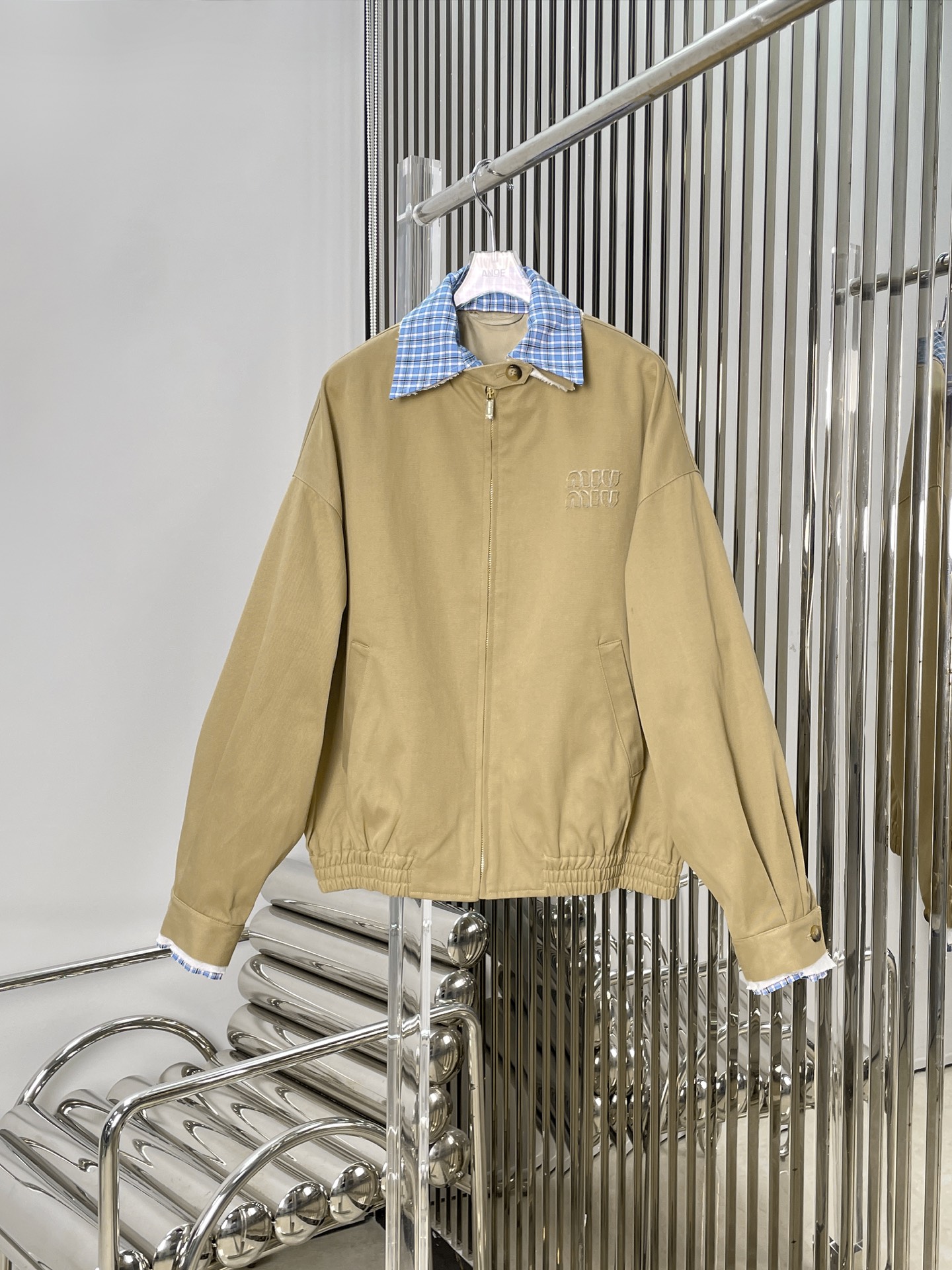 NO:328239,[Love] New [Love]!  Latest MIU 25NEW plaid collar contrast khaki jacket   skirt. Size SML jacket, miumiu, skirts, jackets & coats, jackets & coats, alexander wang19860909[爱心]新款[爱心]！最新MIU 25NEW 格纹领撞色卡其色夹克 半裙.尺码SML.外套,,miumiu,skirts,jackets & coats,jackets & coats,alexander wang,Women's clothing