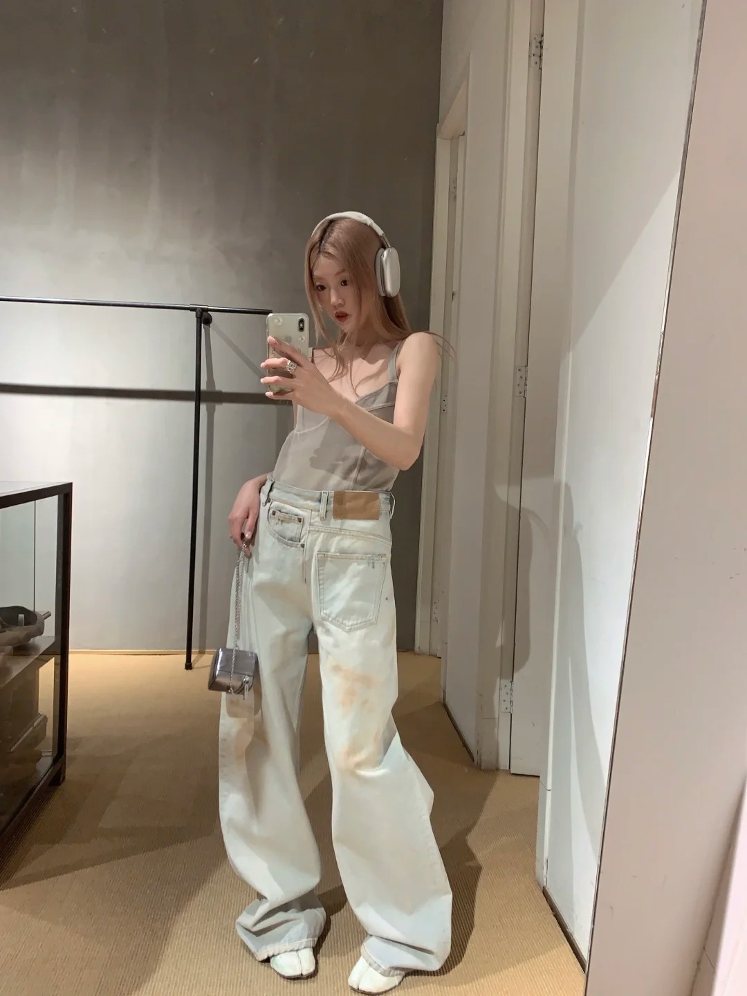 NO:327657,[Love] New [Love]!  Latest MM 25NEW Irregularly made old washing jeans. Size SML., jeans,alexander wang19860909[爱心]新款[爱心]！最新MM 25NEW 不规则做旧洗水牛仔裤.尺码SML.,,jeans,alexander wang,Women's clothing