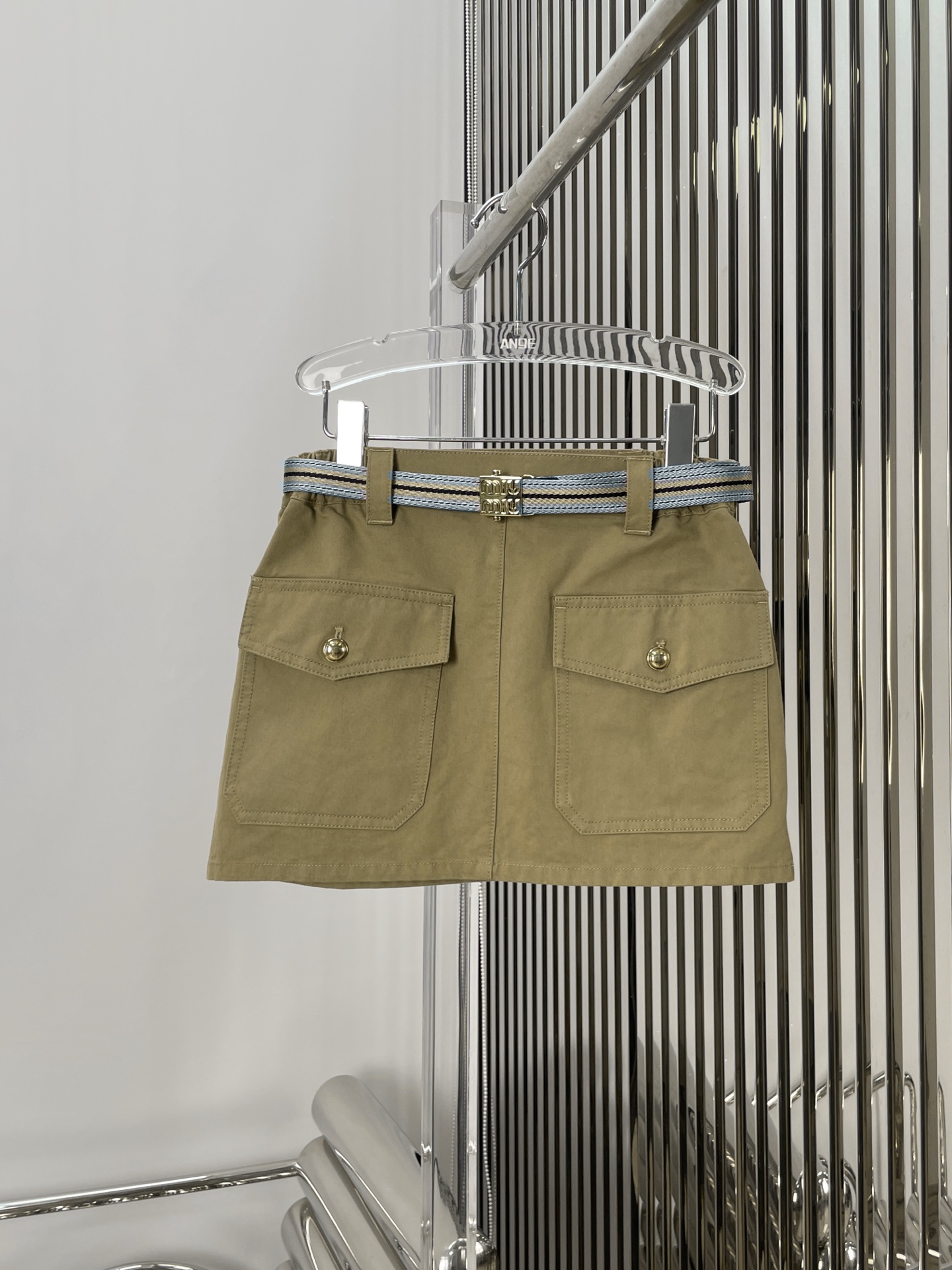 NO:333129,[Love] New [Love]!  Latest MIU 25NEW Washing Aged Belt Working Skirts. Size SML..,,miumiu,skirts,alexander wang19860909[爱心]新款[爱心]！最新MIU 25NEW 洗水做旧腰带工装半裙.尺码SML..,,miumiu,skirts,alexander wang,Women's clothing