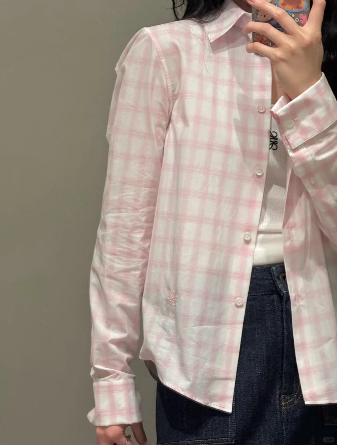 NO:334040,[Love] New [Love]!  Latest LOE 25NEW LOGO embroidered checked shirt. Size SML...,loewe,shirts,alexander wang19860909[爱心]新款[爱心]！最新LOE 25NEW LOGO刺绣格纹衬衫.尺码SML..,,loewe,shirts,alexander wang,Women's clothing