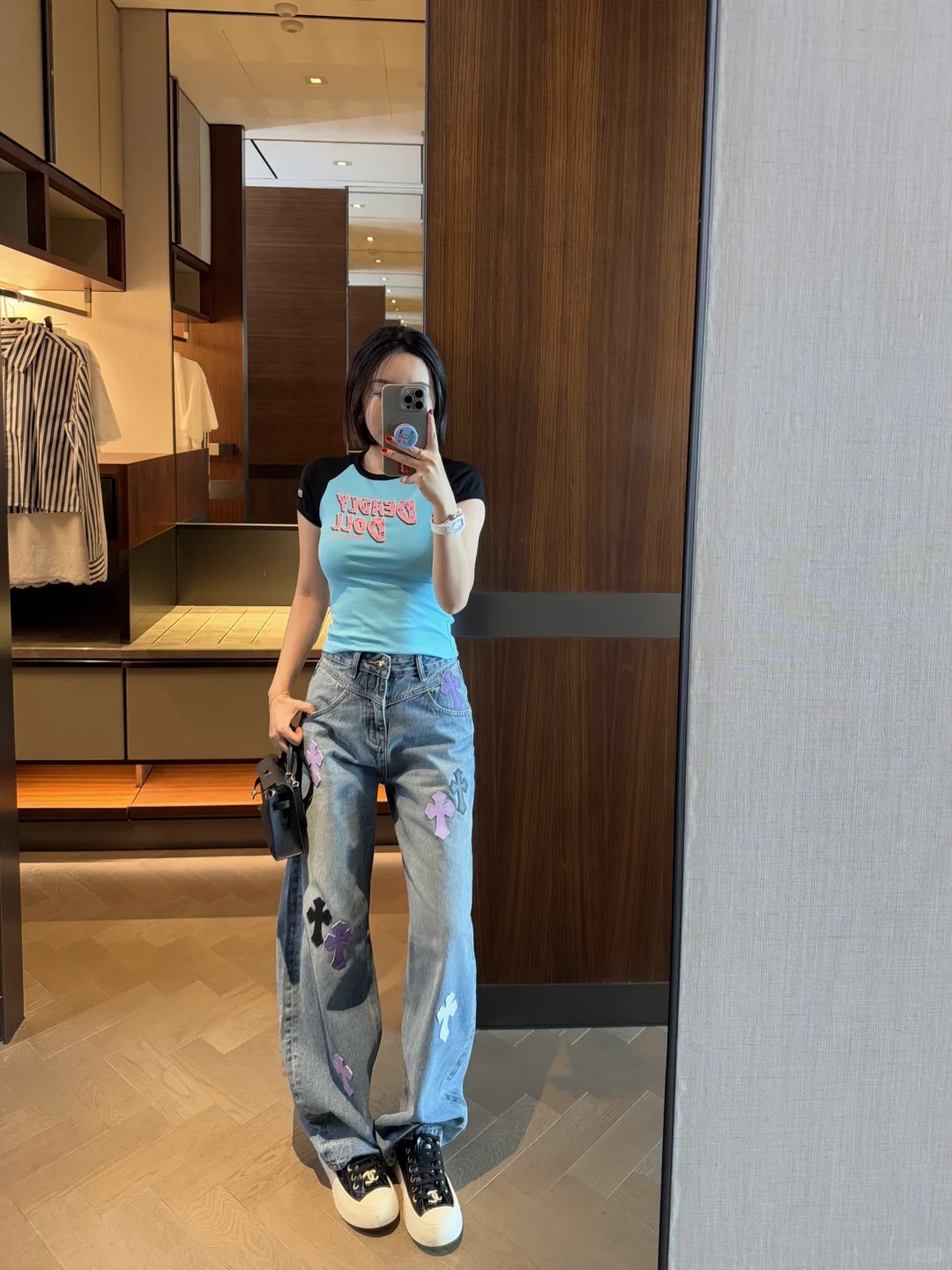 NO:411457,[Love] New [Love]!  Latest CH 25NEW leather cross wash water for old jeans. Size SML., jeans, alexander wang19860909[爱心]新款[爱心]！最新CH 25NEW 拼皮十字架洗水做旧牛仔裤.尺码SML.,,jeans,alexander wang,Women's clothing