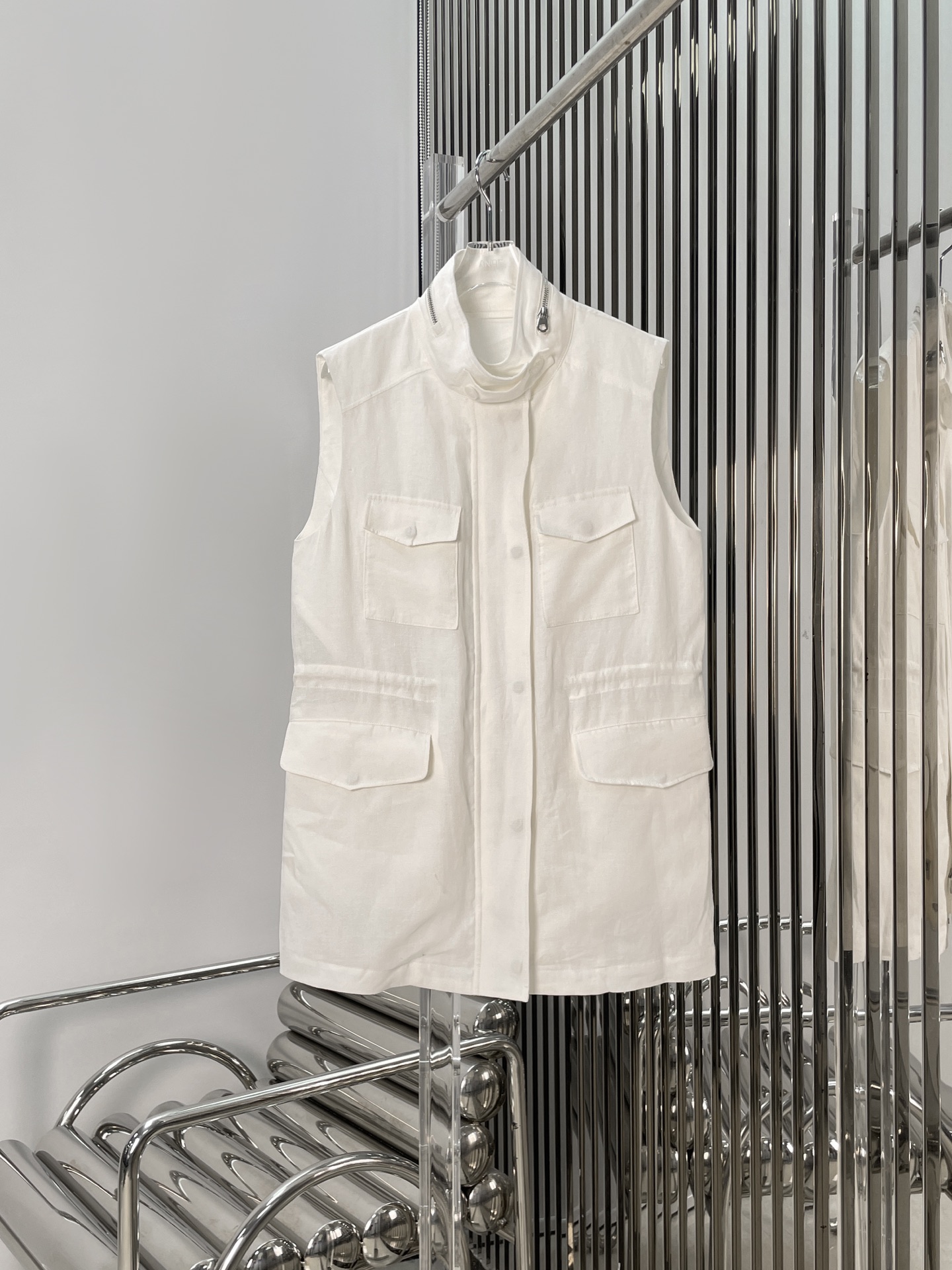 NO:417616,[Love] New [Love]!  Latest LP 25NEW imported linen sleeveless jacket. Size SML.., loro piana, jackets & coats, alexander wang19860909[爱心]新款[爱心]！最新LP 25NEW 进口亚麻无袖外套.尺码SML..,,loro piana,jackets & coats,alexander wang,Women's clothing