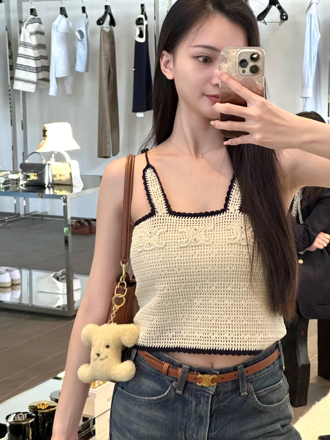 NO:425134,[Love] New [Love]!  Latest CE 25NEW Arc de Triomphe hollow knitted suspender vest. Size SML...,alexander wang19860909[爱心]新款[爱心]！最新CE 25NEW 凯旋门镂空针织吊带背心.尺码SML..,,alexander wang,Women's clothing