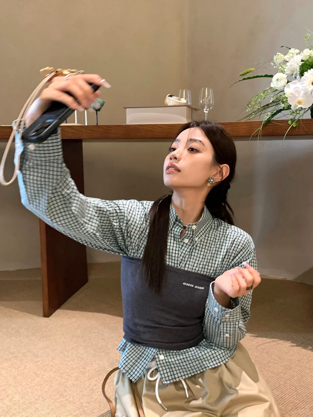 NO:426104,[Love] New [Love]!  Latest MIU 25NEW Emerald Stone Check Shirt. Size SML..,,miumiu,shirts,alexander wang19860909[爱心]新款[爱心]！最新MIU 25NEW 翡翠石格纹衬衫.尺码SML..,,miumiu,shirts,alexander wang,Women's clothing