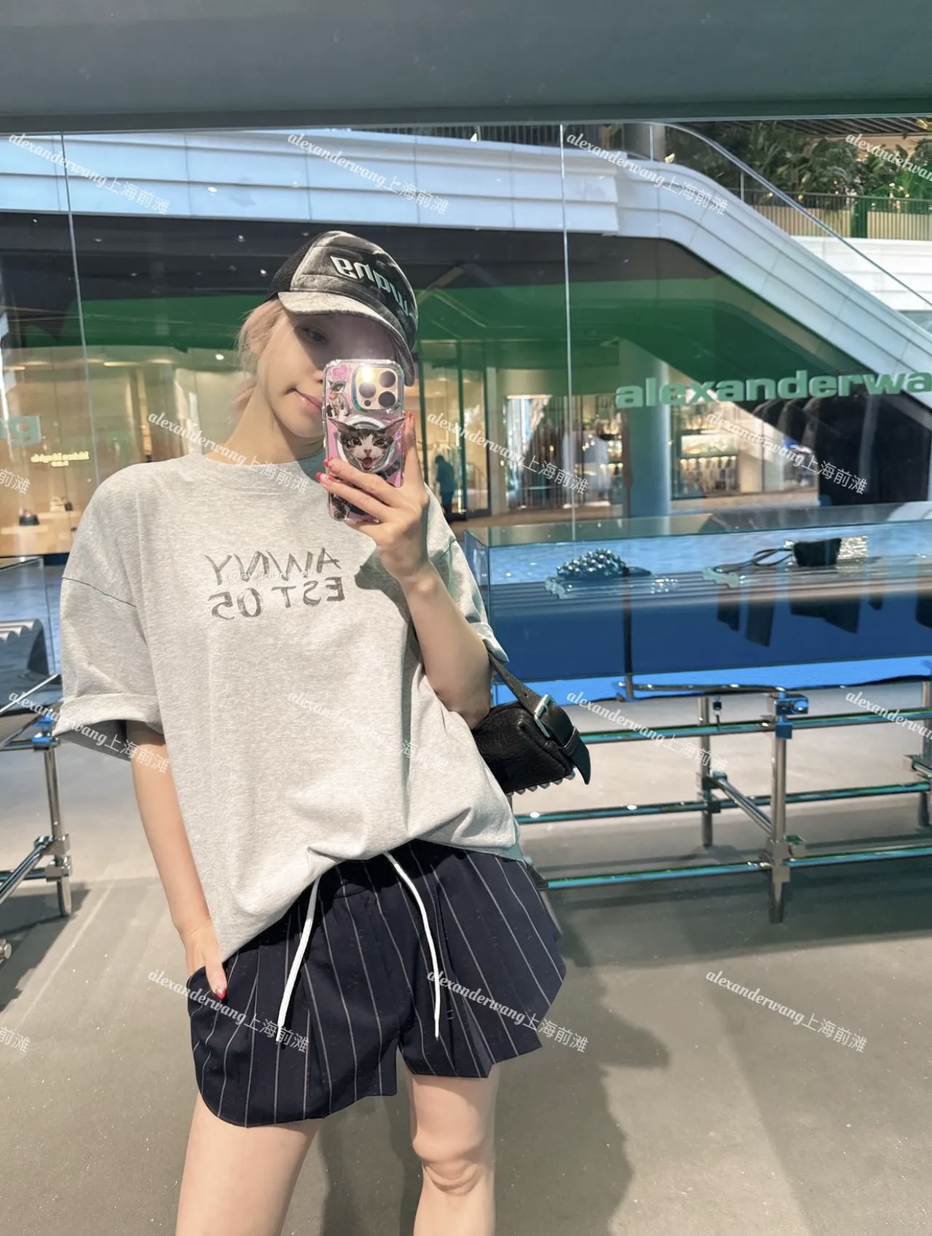 NO:431036,[Love] New [Love]!  Latest AW 25NEW Gray Letter Print + LOGO Embroidered T-shirt. Size SML.., tees, t-shirt, alexander wang19860909[爱心]新款[爱心]！最新AW 25NEW 灰色字母印花+LOGO刺绣T恤.尺码SML..,,tees，t-shirt,alexander wang,Women's clothing