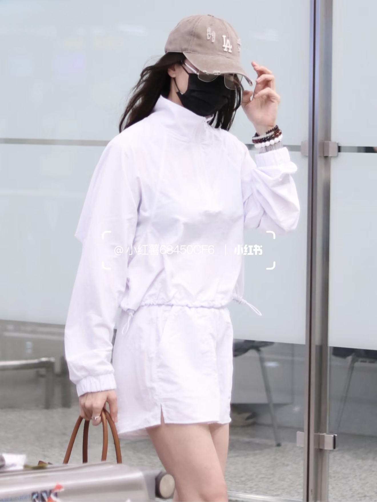 NO:431031,[Love] New [Love]!  Latest ALO 25NEW sunscreen jacket + shorts. Color pink and white. Size SML.P., shorts, jackets & coats, alexander wang19860909[爱心]新款[爱心]！最新ALO 25NEW 防晒外套+短裤.颜色粉、白.尺码SML.P.,,shorts,jackets & coats,alexander wang,Women's clothing