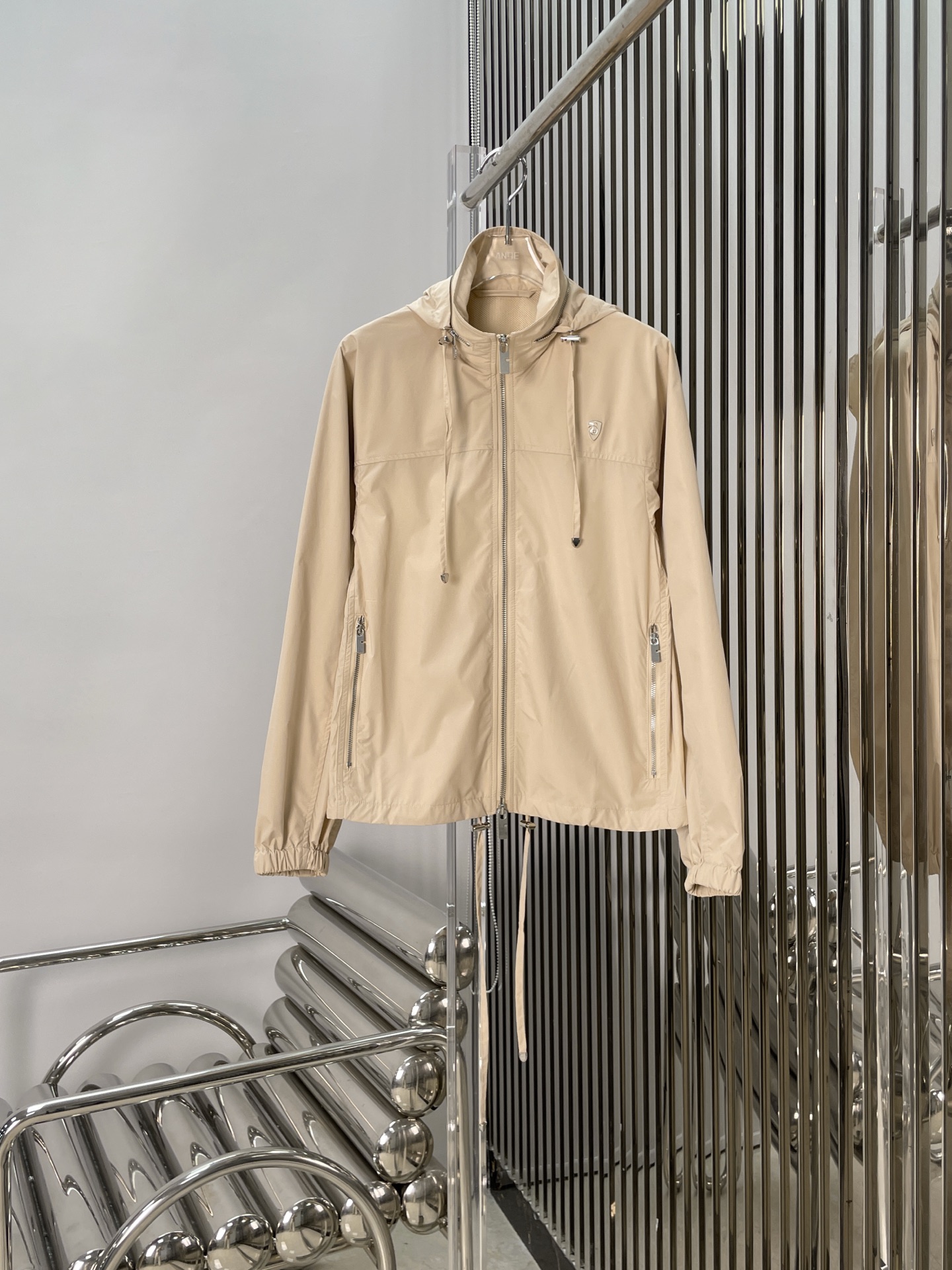 NO:433877,[Love] New [Love]!  Latest BBR 25NEW Hooded Sunscreen Jacket + Drawstring Sunscreen Shorts. Size SML Jacket, shorts, jackets & coats, hats, alexander wang19860909[爱心]新款[爱心]！最新BBR 25NEW 连帽防晒外套+抽绳防晒短裤.尺码SML.外套,,shorts,jackets & coats,hats,alexander wang,Women's clothing