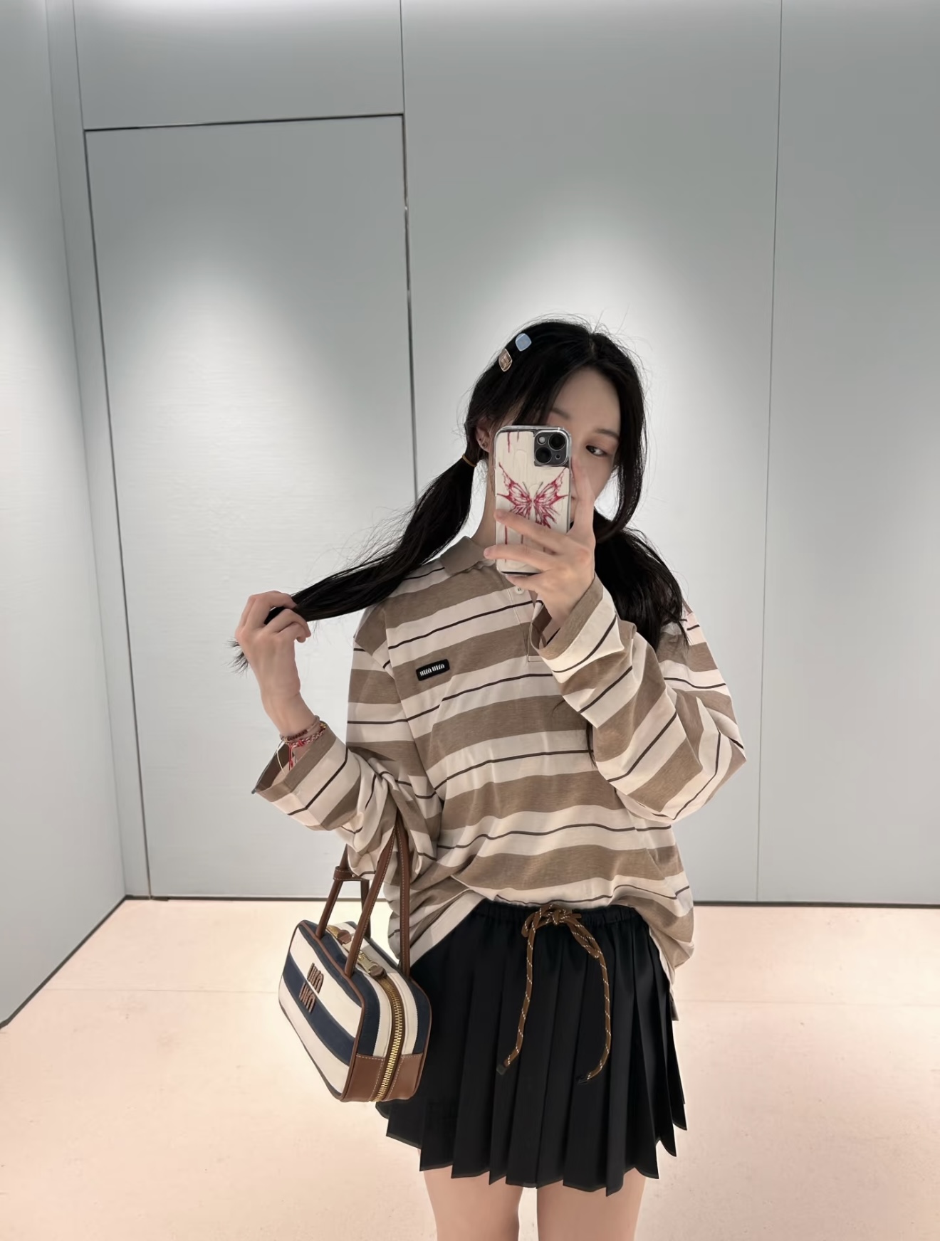 NO:433883,[Love] New [Love]!  Latest MIU 25NEW striped long sleeve POLO top. Size SML..., miumiu,alexander wang19860909[爱心]新款[爱心]！最新MIU 25NEW 条纹长袖POLO上衣.尺码SML..,,miumiu,alexander wang,Women's clothing