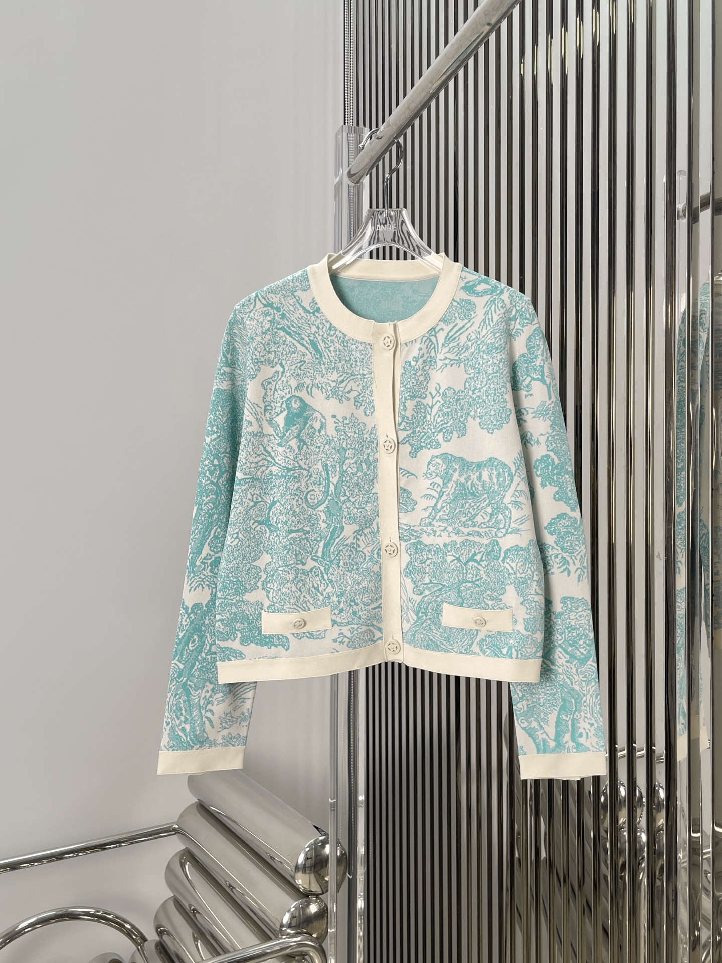 NO:438811,[Love] New [Love]!  Latest D 25NEW Vacation Series Knitted Cardigan + Skirt + Vest. Size SML. Open, Skirts, Alexander wang19860909[爱心]新款[爱心]！最新D 25NEW 度假系列针织开衫+半裙+背心.尺码SML.开,,skirts,alexander wang,Women's clothing