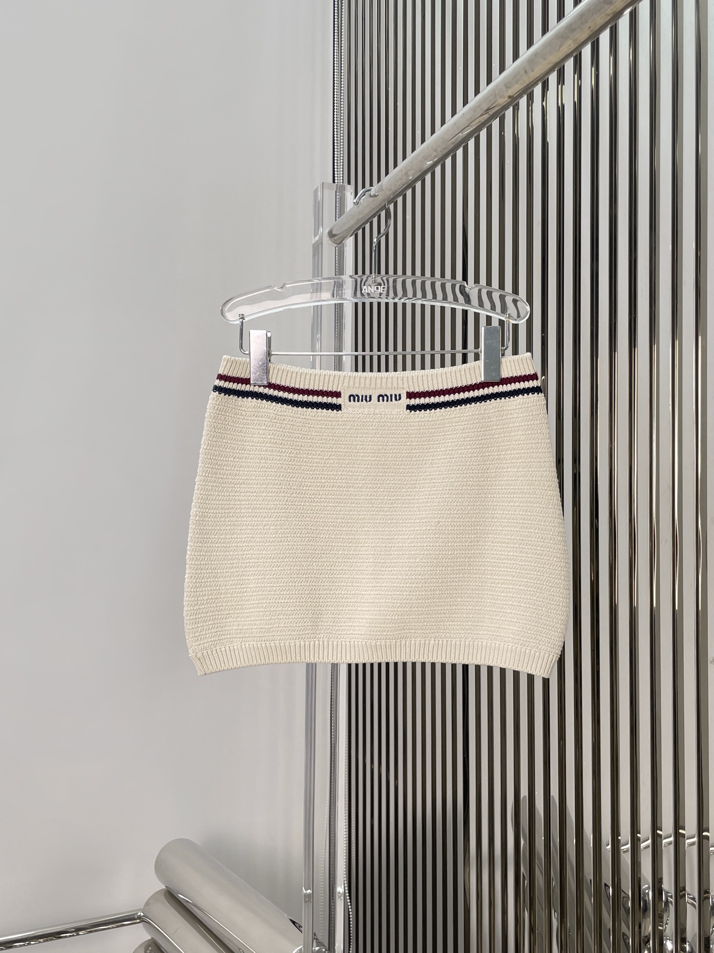 NO:442124,[Love] New [Love]!  Latest MIU 25NEW Knitted Sling Vest + Skirt. Size SML. Half.,,miumiu,skirts,alexander wang19860909[爱心]新款[爱心]！最新MIU 25NEW 针织吊带背心+半裙.尺码SML.半.,,miumiu,skirts,alexander wang,Women's clothing