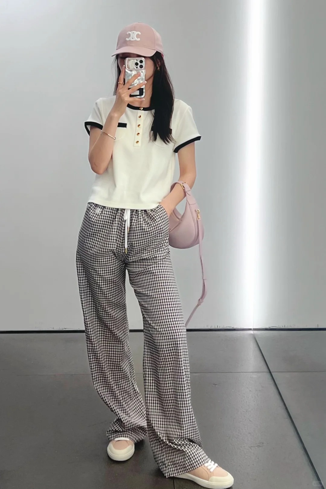 NO:442152,[Love] New [Love]!  Latest CE 25NEW Heavy CE Arc de Triomphe embroidered plaid casual trousers. Size SML..., alexander wang19860909[爱心]新款[爱心]！最新CE 25NEW 重磅天丝凯旋门刺绣格纹休闲长裤.尺码SML..,,alexander wang,Women's clothing