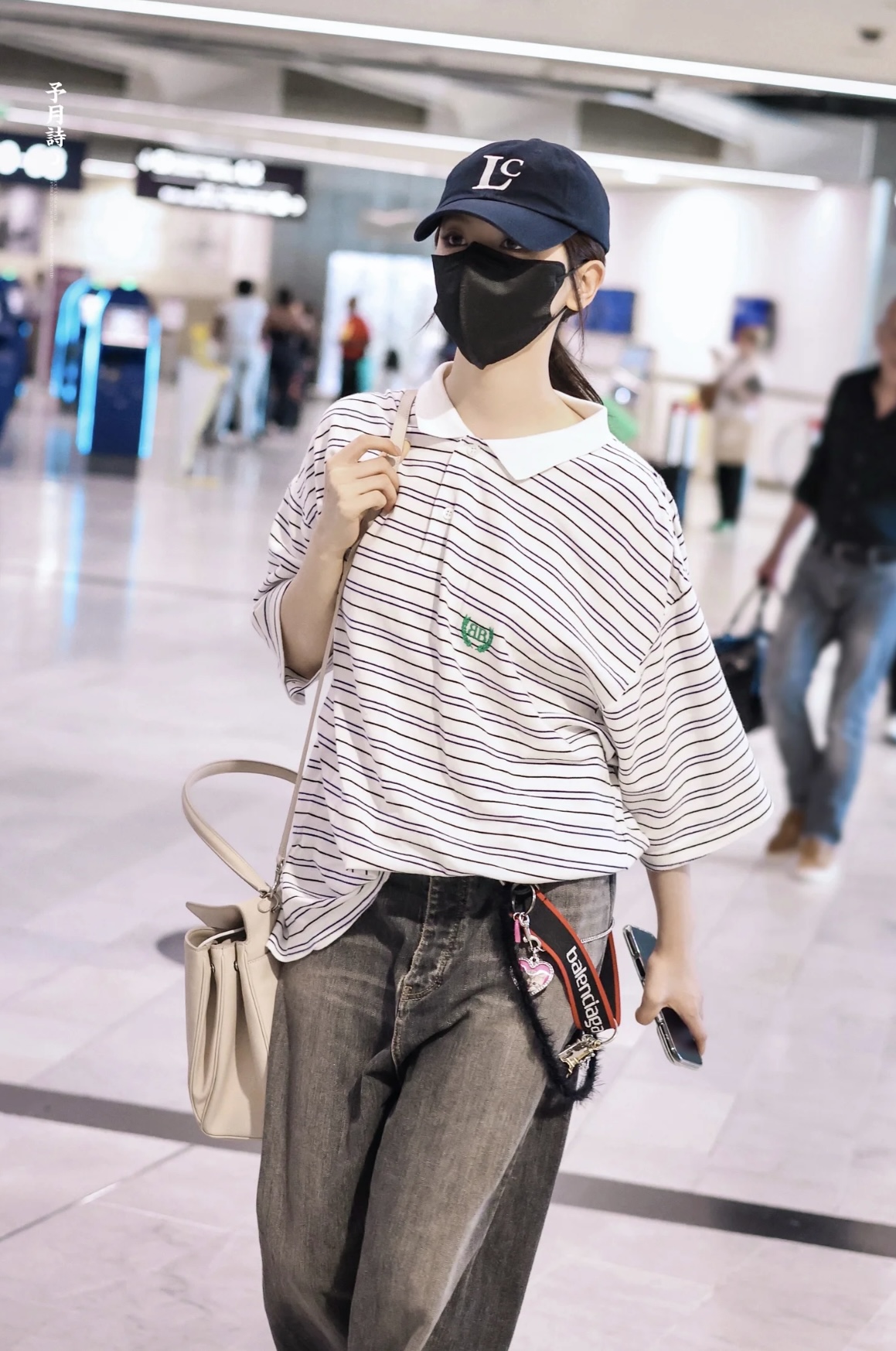 NO:446244,[Love] New [Love]!  Latest BA 25NEW wheat ear embroidered loose short-sleeved POLO top. Color blue and white. Size SML..., T-shirt, alexander wang19860909[爱心]新款[爱心]！最新BA 25NEW 麦穗刺绣宽松款短袖POLO上衣.颜色蓝、白.尺码SML..,,T-shirt,alexander wang,Women's clothing