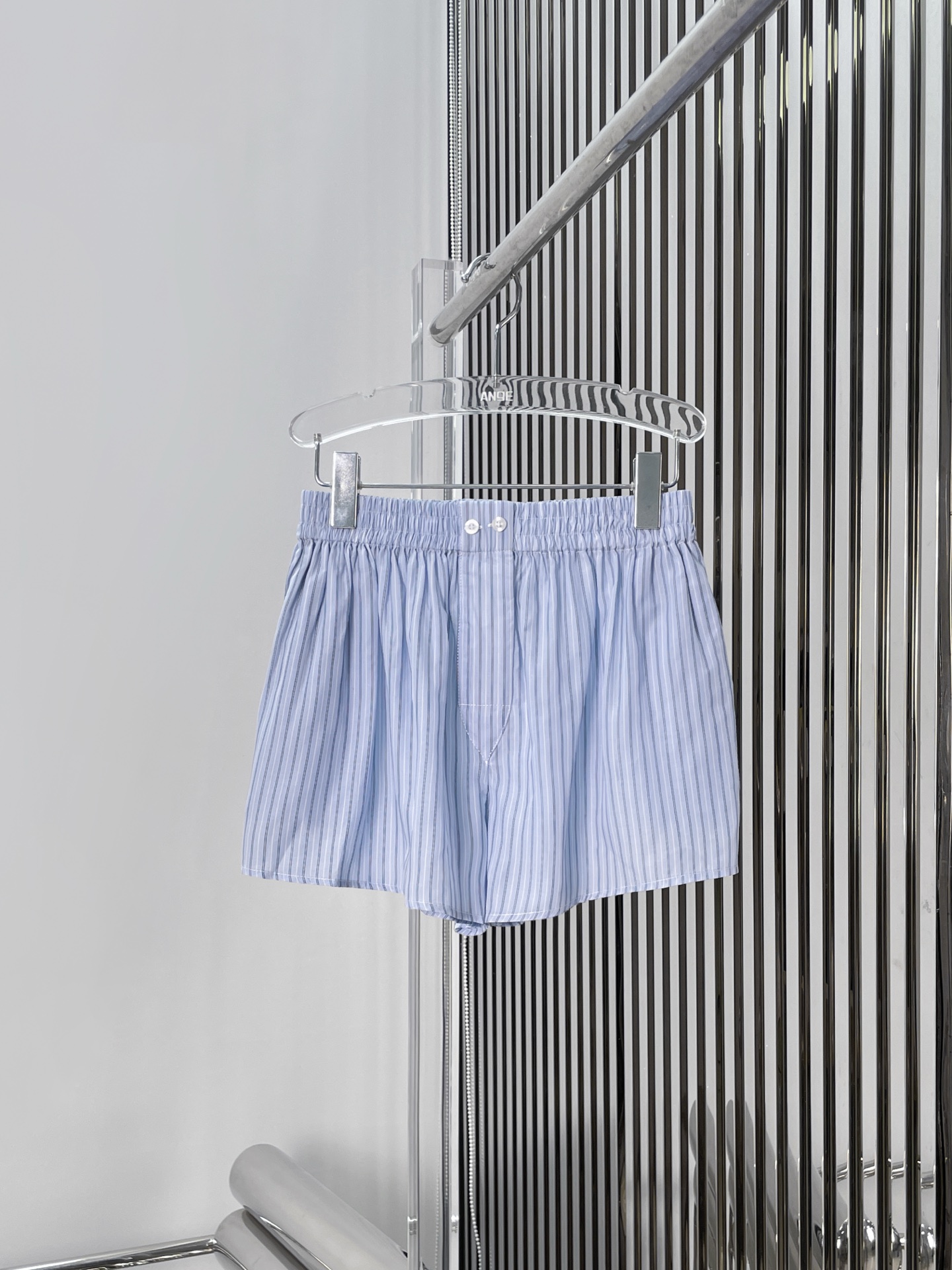 NO:452259,.Shorts [Love] New Style [Love]!  Latest AW 25NEW heavyweight silk striped pajama set. Size SML, shorts, alexander wang19860909.短裤[爱心]新款[爱心]！最新AW 25NEW 重磅人丝条纹睡衣套装.尺码SML,,shorts,alexander wang,Women's clothing