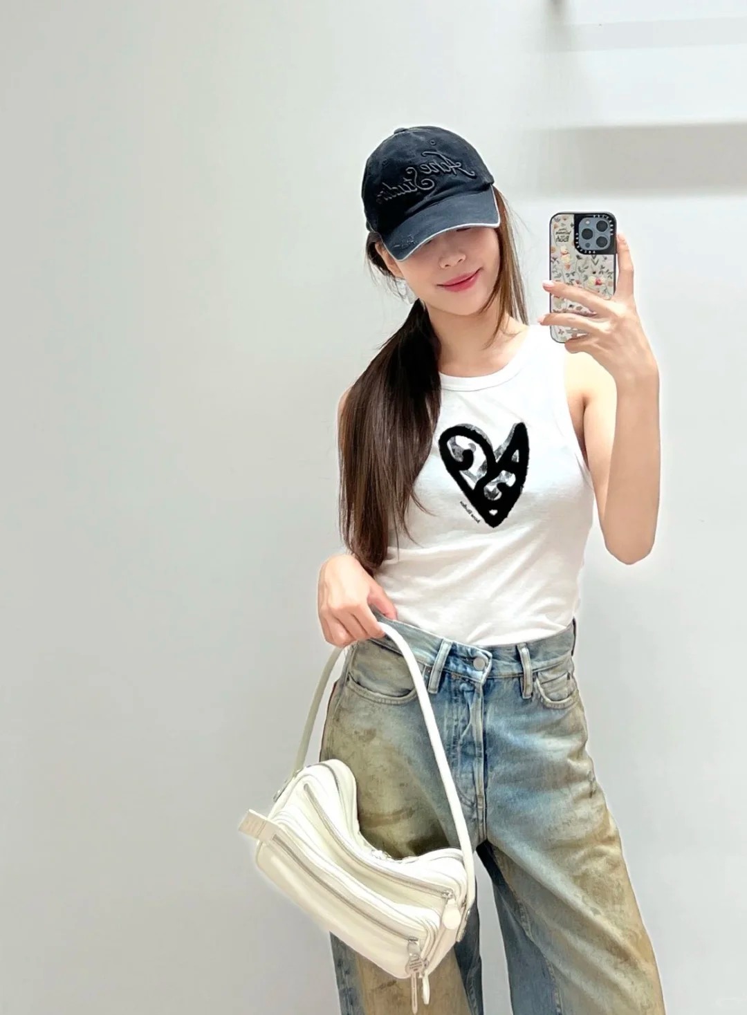 NO:452229,[Love] New [Love]!  Latest ACNE 25NEW Love Printed Vest. Color White and Black. Size SML..,,acne studios,alexander wang19860909[爱心]新款[爱心]！最新ACNE 25NEW 爱心印花背心.颜色白、黑.尺码SML..,,acne studios,alexander wang,Women's clothing