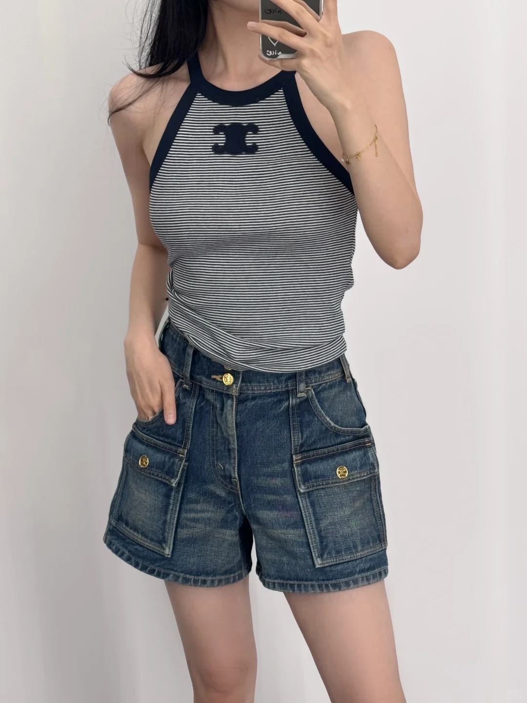 NO:452223,[Love] New [Love]!  Latest CE 25NEW Arc de Triomphe wash water used in work denim shorts. Size SML..., shorts, alexander wang19860909[爱心]新款[爱心]！最新CE 25NEW 凯旋门洗水做旧工装牛仔短裤.尺码SML..,,shorts,alexander wang,Women's clothing