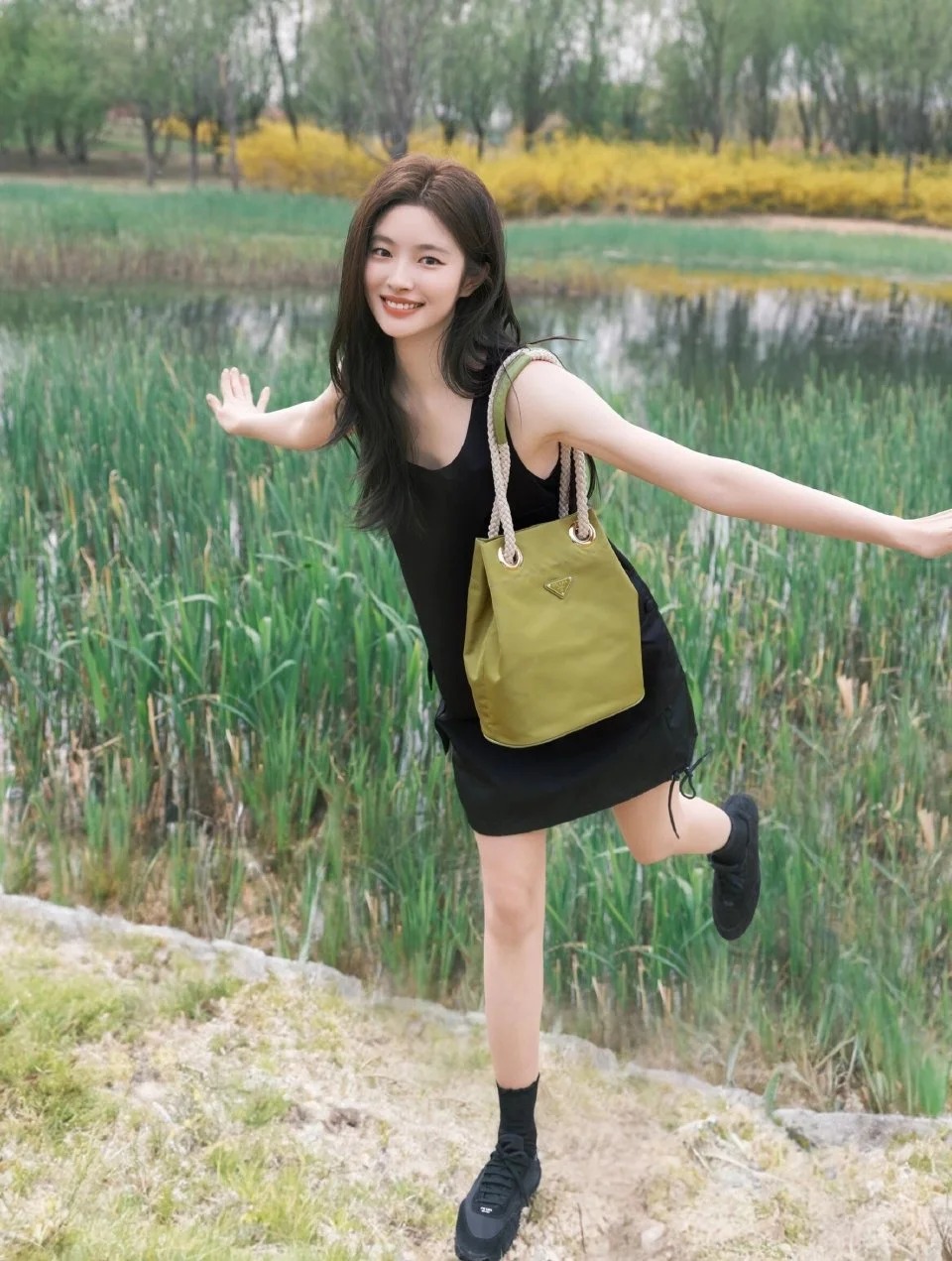 NO:452247,[Love] New [Love]!  Latest PR 25NEW recycled nylon sleeveless drawstring dress. Size SML..., skirts, alexander wang19860909[爱心]新款[爱心]！最新PR 25NEW 再生尼龙无袖抽绳连衣裙.尺码SML..,,skirts,alexander wang,Women's clothing