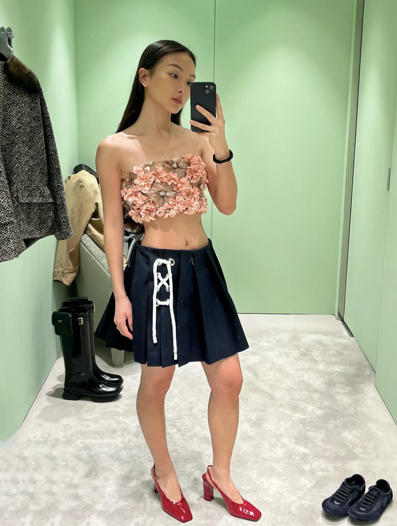 NO:452900,o[Love] New style [Love]!  Latest PR 25NEW Worn wool pleated rope short skirt (including petticoat). Size SML..., skirts, alexander wang19860909o[爱心]新款[爱心]！最新PR 25NEW 精纺羊毛百褶绑绳半身短裙（含衬裙）.尺码SML..,,skirts,alexander wang,Women's clothing