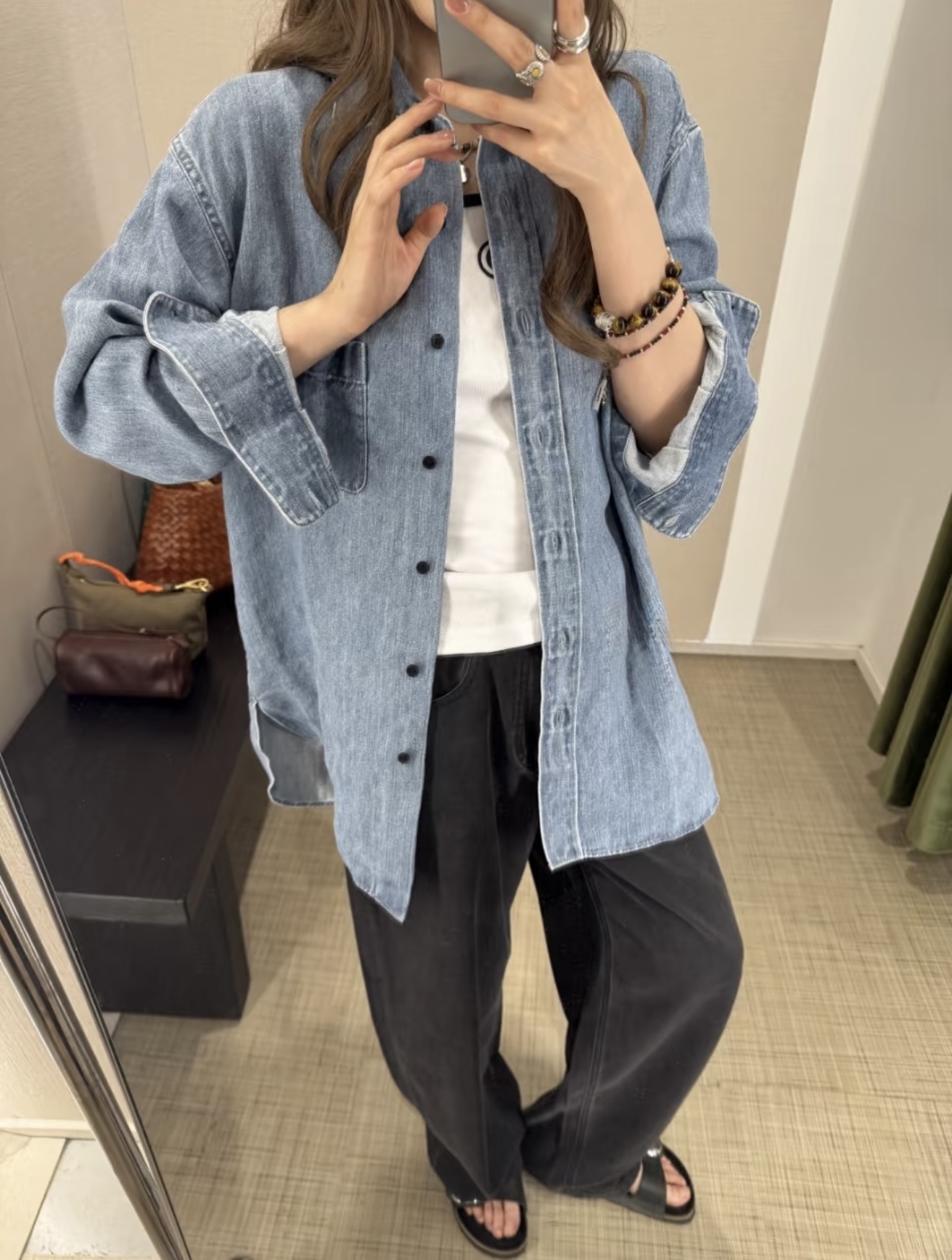 NO:471307,[Love] New [Love]!  The latest THE R 25NEW minimalist style loose linen denim shirt. Size SML.,,shirts,alexander wang19860909[爱心]新款[爱心]！最新THE R 25NEW 极简风宽松亚麻牛仔衬衫.尺码SML.,,shirts,alexander wang,Women's clothing