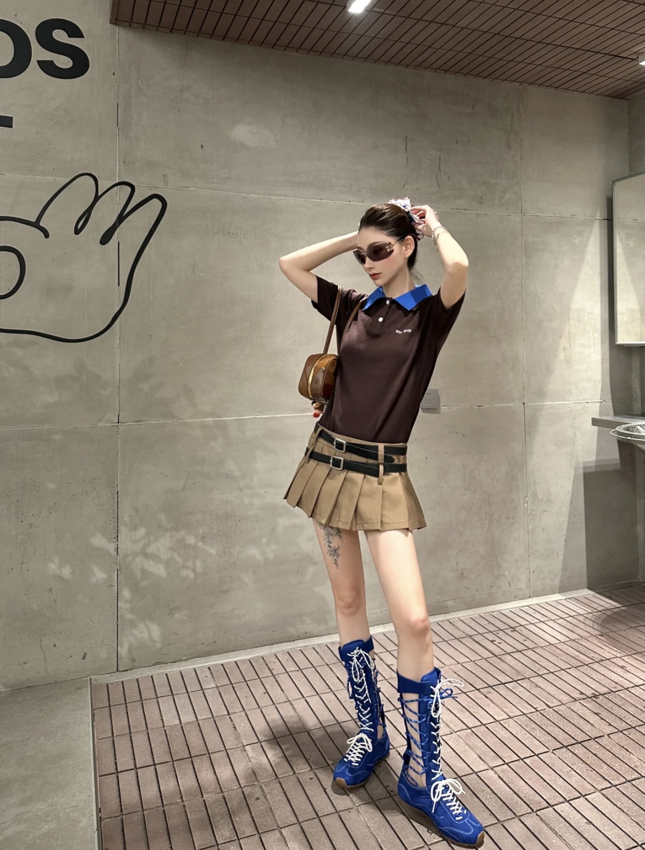 NO:475686,[Love] New [Love]!  Latest MIU O25NEW blue contrast double collar POLO shirt. Size SMl, miumiu, alexander wang19860909[爱心]新款[爱心]！最新MIU O25NEW 蓝色撞色双领POLO衫.尺码SMl,,miumiu,alexander wang,Women's clothing