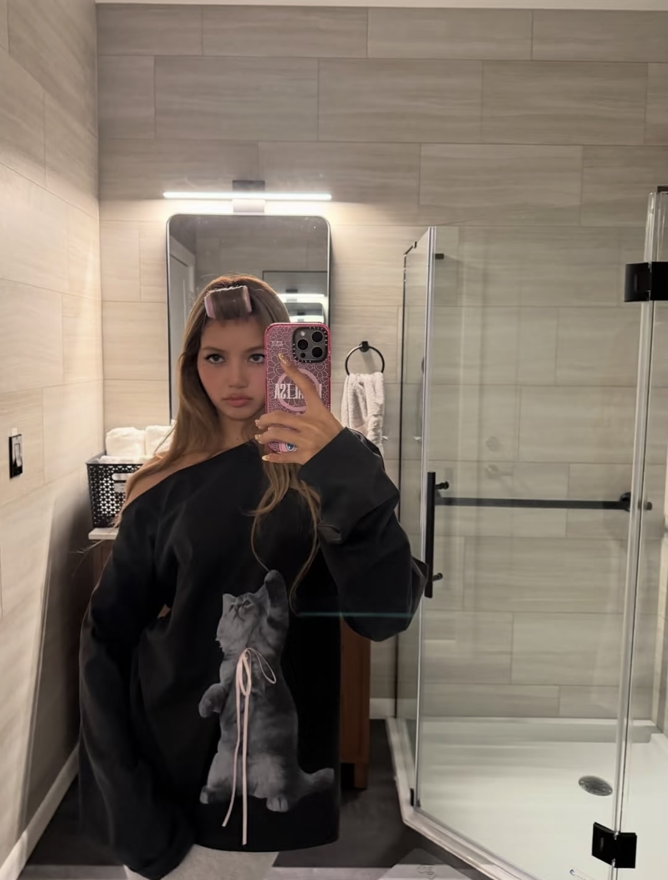 NO:517871,[Love] New [Love]!  Latest 25NEW Kitten Bow Bell Sleeve T-shirt. Color Black and White. Size SML.,,tees, t-shirt,alexander wang19860909[爱心]新款[爱心]！最新 25NEW 小猫蝴蝶结铃铛歇肩T恤.颜色黑、白.尺码SML.,,tees，t-shirt,alexander wang,Women's clothing