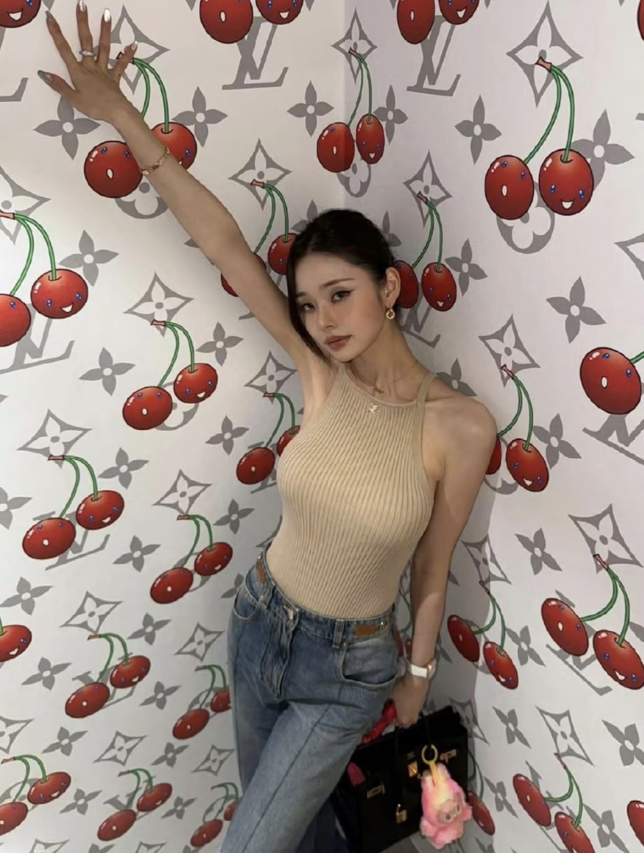 NO:483755,[Love] New [Love]!  Latest COU 25NEW faucet seal knitted vest. Color khaki, black. Size SML., alexander wang19860909[爱心]新款[爱心]！最新COU 25NEW 水龙头章仔针织背心.颜色卡其、黑.尺码SML.,,alexander wang,Women's clothing