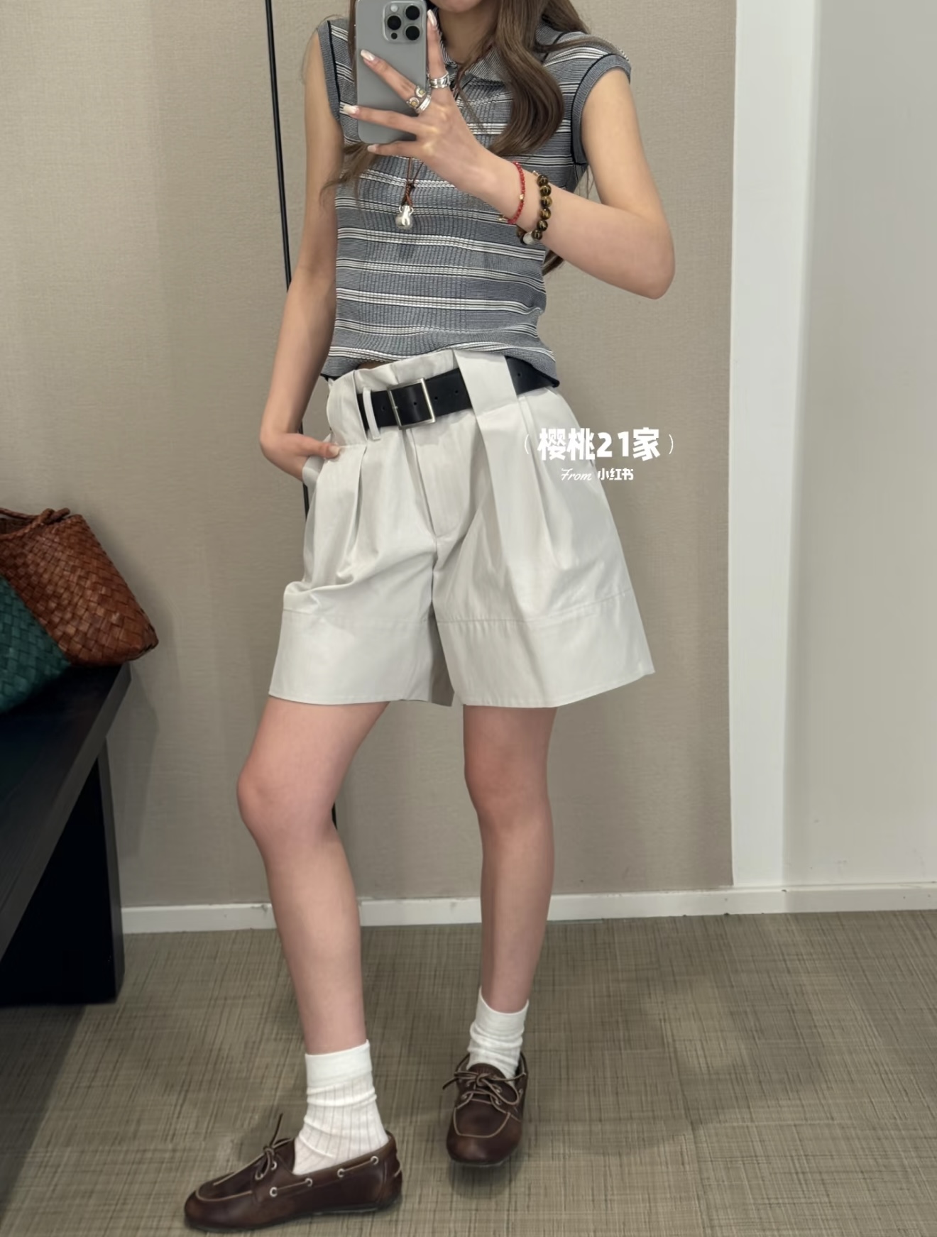 NO:489377,[Love] New [Love]!  Latest LOW 25NEW Bermuda Shorts with Legs. Size SML, shorts, alexander wang19860909[爱心]新款[爱心]！最新LOW 25NEW 可挽裤腿百慕大短裤.尺码SML,,shorts,alexander wang,Women's clothing