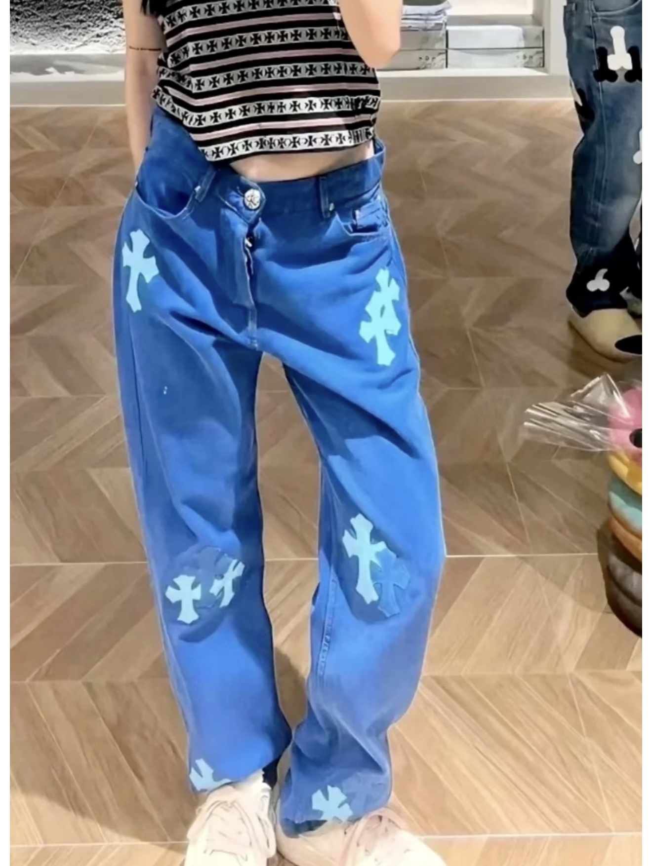 NO:498179,[Love] New [Love]!  Latest CH 25NEW Klein Blue Cross Leather Jeans. Size SML.P, jeans, alexander wang19860909[爱心]新款[爱心]！最新CH 25NEW 克莱因蓝十字架拼皮牛仔裤.尺码SML.P,,jeans,alexander wang,Women's clothing