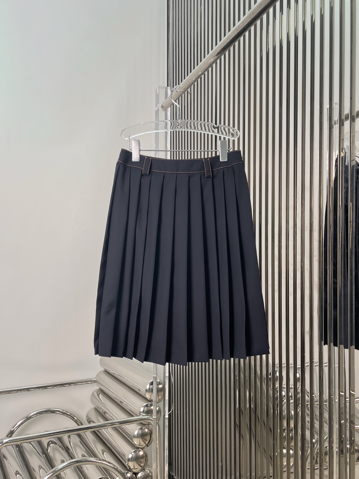 NO:500874,[Love] New [Love]!  Latest MIU 25NEW alphabet embroidered wool pleated skirt. Size SML., miumiu, skirts, alexander wang19860909[爱心]新款[爱心]！最新MIU 25NEW 字母刺绣羊毛百褶半裙.尺码SML.,,miumiu,skirts,alexander wang,Women's clothing