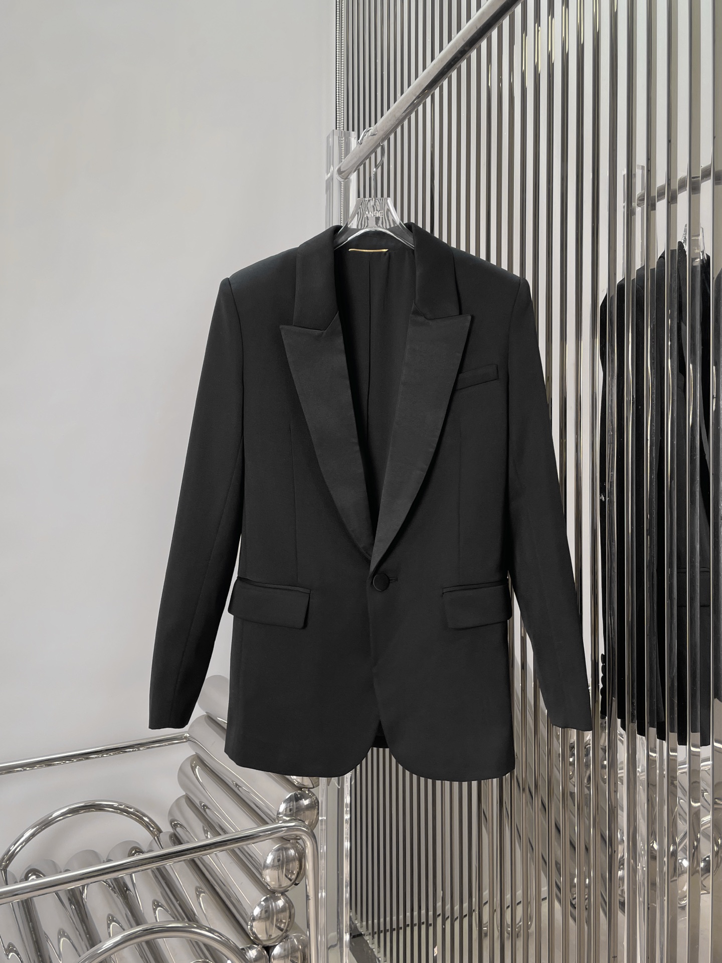 NO:504246,[Love] New [Love]!  Latest SLP 25NEW Worn wool solitaire buckle smoking package. Size SML., loro piana, alexander wang19860909[爱心]新款[爱心]！最新SLP 25NEW 精纺羊毛单粒扣吸烟装.尺码SML.,,loro piana,alexander wang,Women's clothing