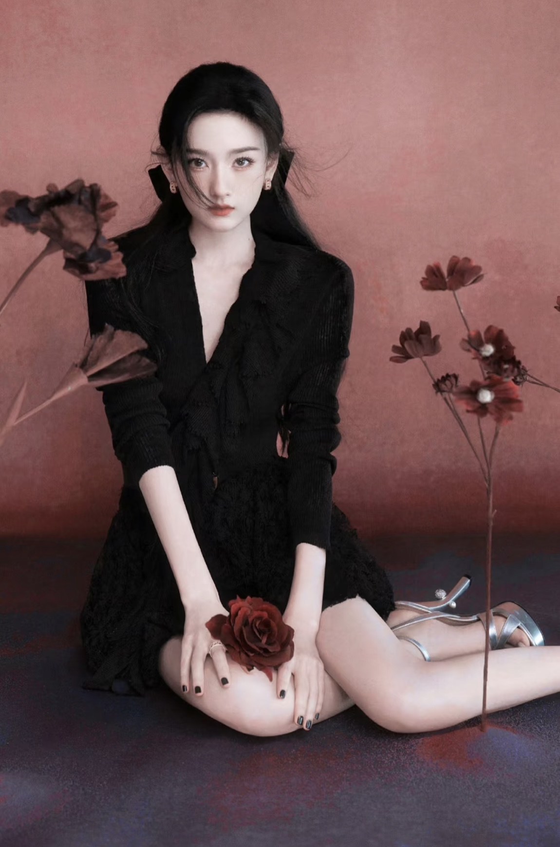 NO:507785,[Love] New [Love]!  Latest D 25NEW linen + mulberry silk knitted streamer cardigan. Color black and white. Size SML.,,alexander wang19860909[爱心]新款[爱心]！最新D 25NEW 亚麻+桑蚕丝针织飘带开衫.颜色黑、白.尺码SML.,,alexander wang,Women's clothing