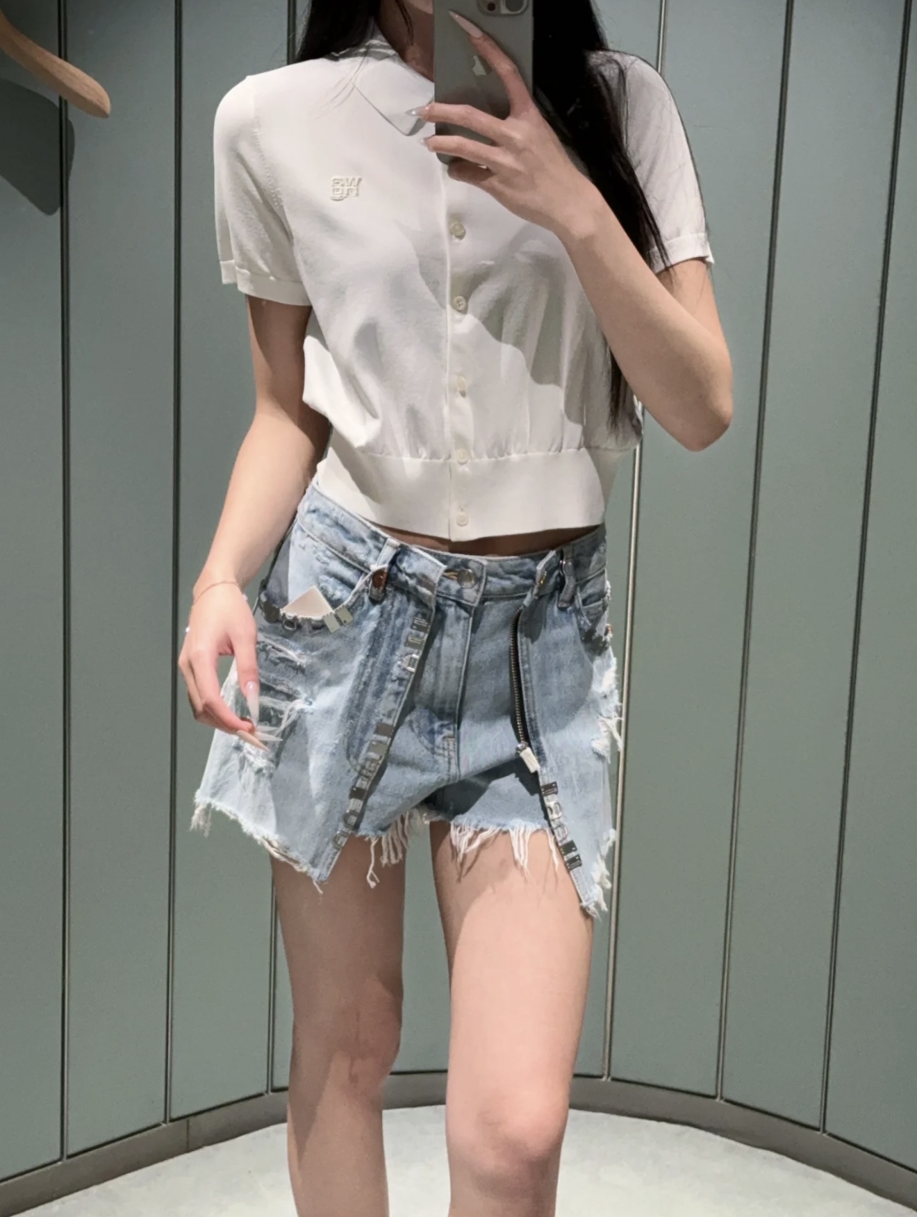 NO:534266,[Love] New [Love]!  Latest AW 25NEW heavy metal rock denim vest + denim skirt pants. Size SML, skirts, alexander wang19860909[爱心]新款[爱心]！最新AW 25NEW 重金属摇滚牛仔马甲+牛仔裙裤.尺码SML,,skirts,alexander wang,Women's clothing