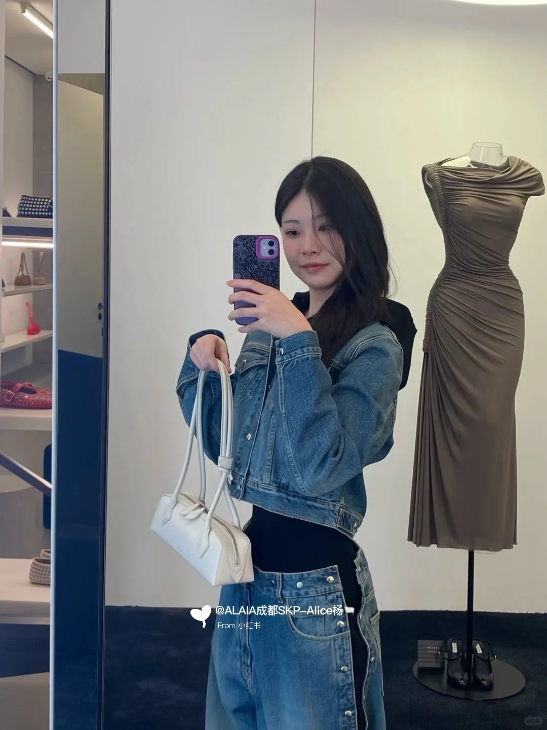 NO:562842,[Love] New style [Love]!  The latest ALA 25NEW hooded denim jacket. Size SML.,,jackets & coats,hats,alexander wang19860909[爱心]新款[爱心]！最新ALA 25NEW 连帽牛仔外套.尺码SML.,,jackets & coats,hats,alexander wang,Women's clothing