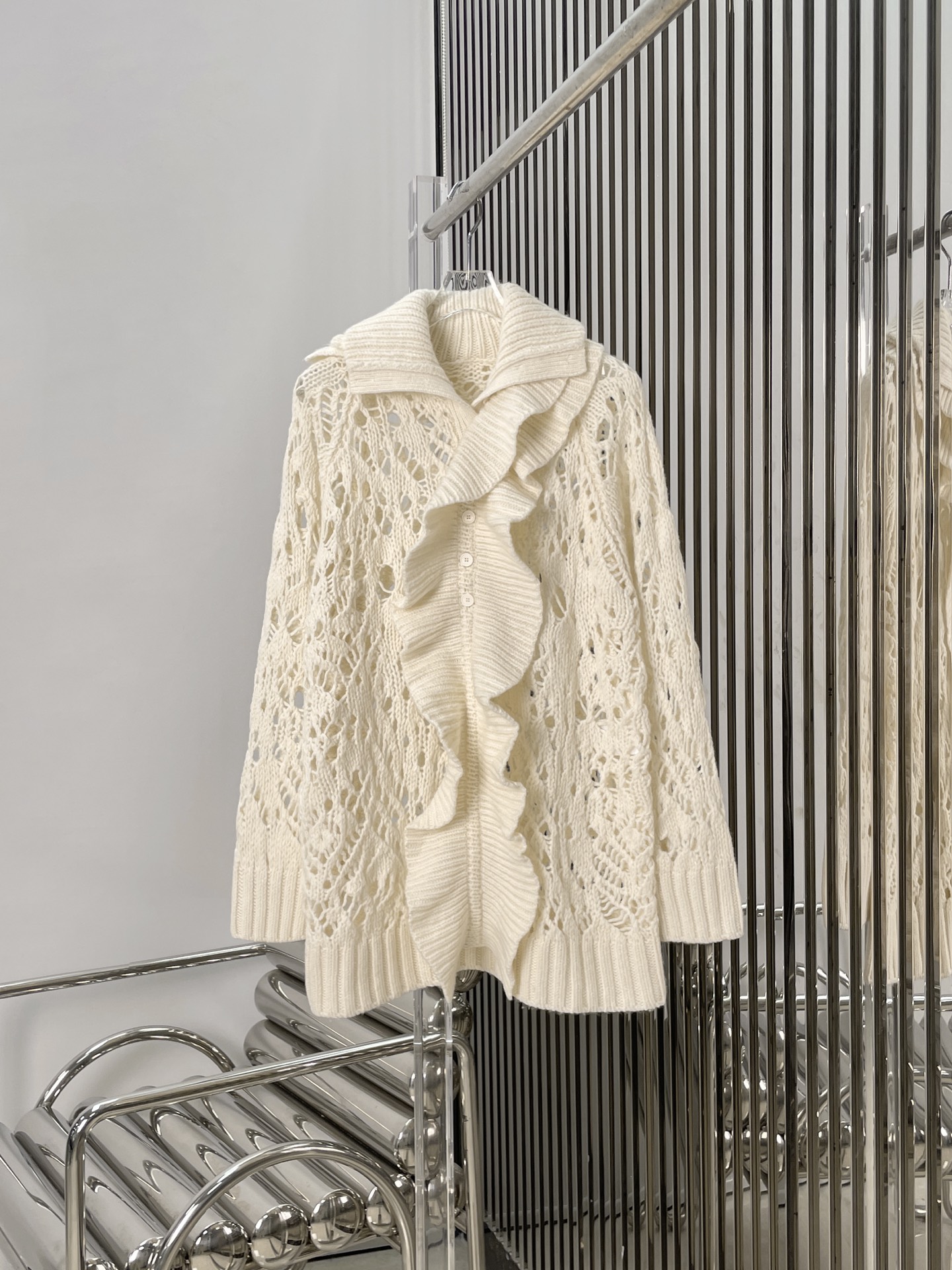 NO:563716,[Love] New style [Love]!  The latest D 25NEW handhook eyelet knitted top. Size SML,,alexander wang19860909[爱心]新款[爱心]！最新D 25NEW 手钩挑孔针织上衣.尺码SML,,alexander wang,Women's clothing